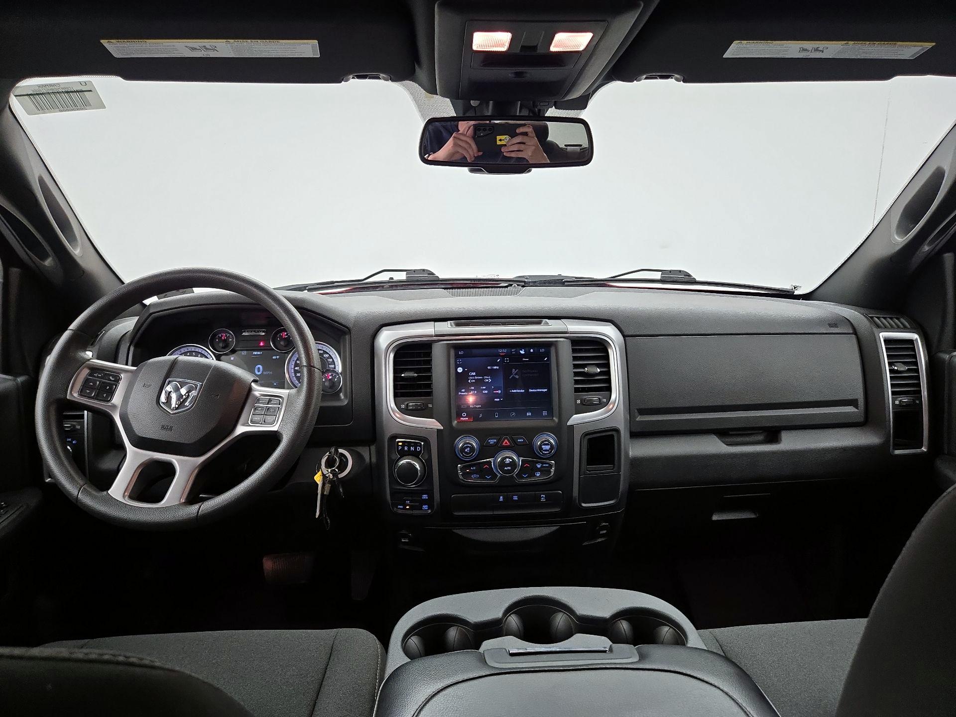 Thumbnail: 2022 RAM 1500 Classic - 9
