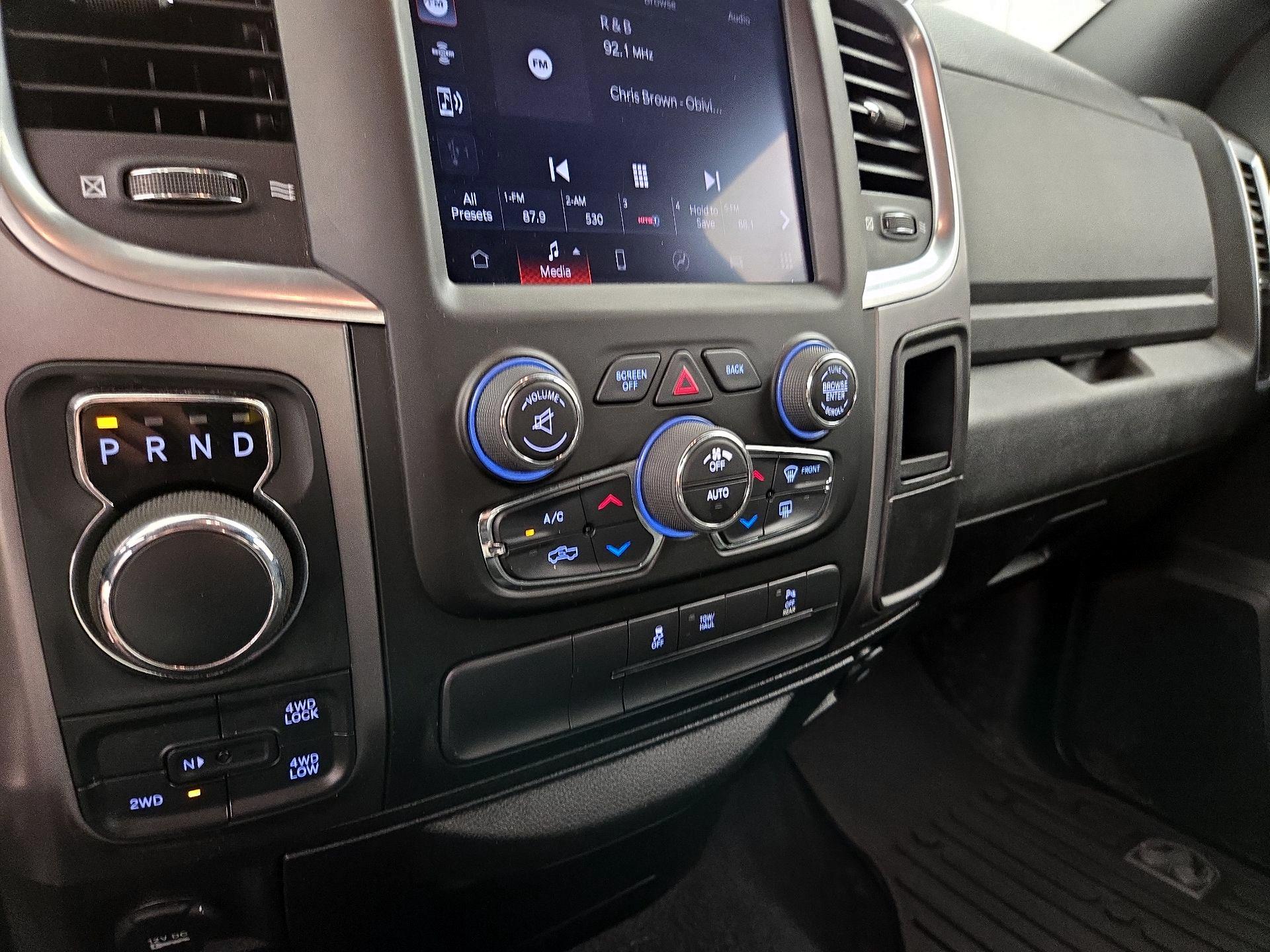 Thumbnail: 2022 RAM 1500 Classic - 16