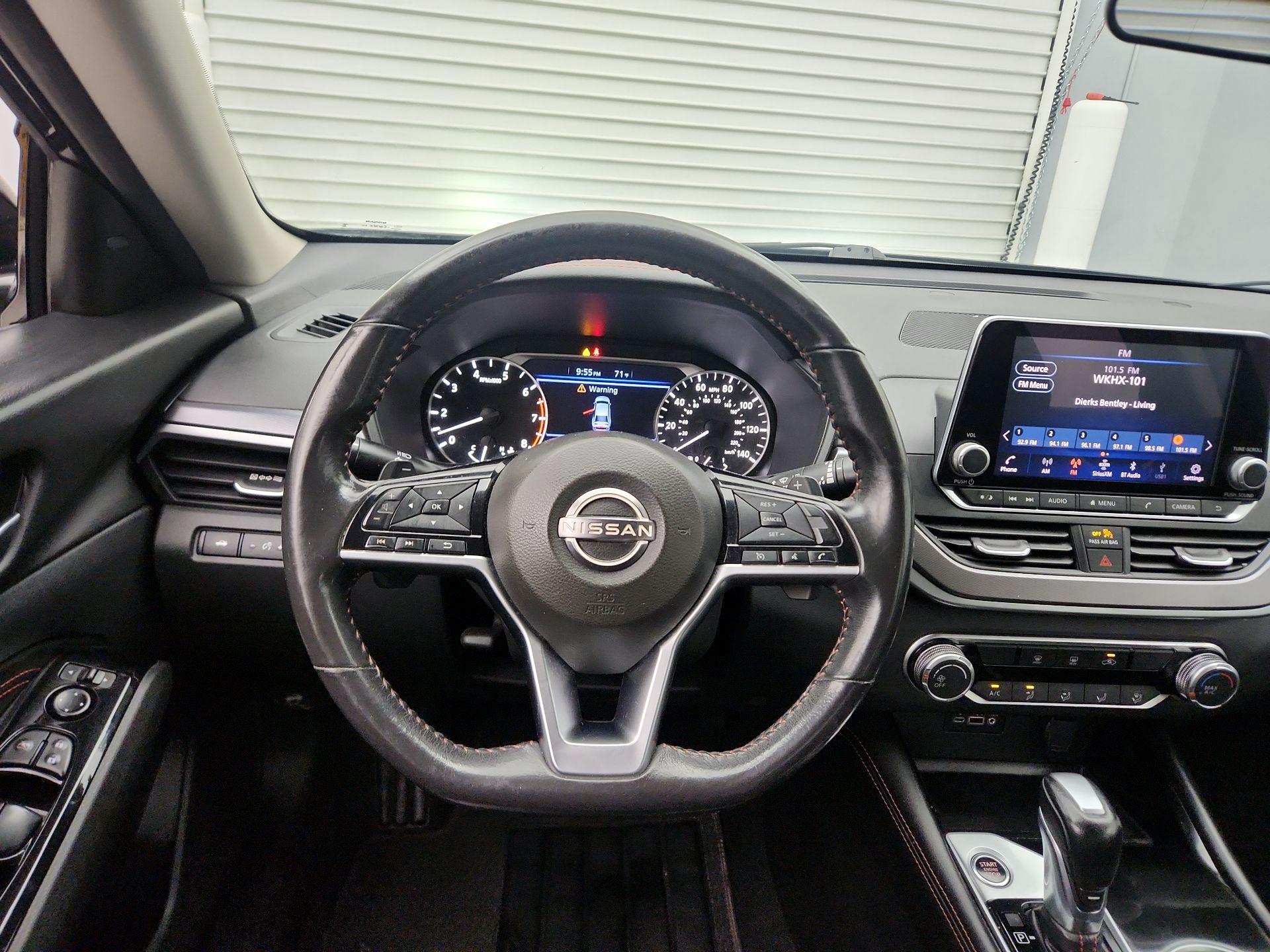 Thumbnail: 2023 Nissan Altima - 10
