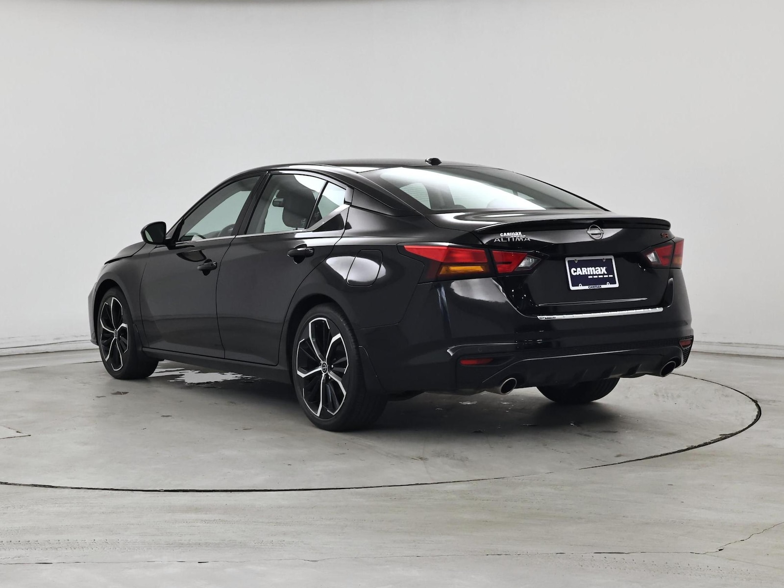 2023 Nissan Altima SR - Photo 3