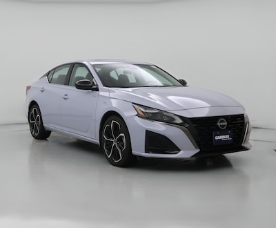 2023 Nissan Altima SR