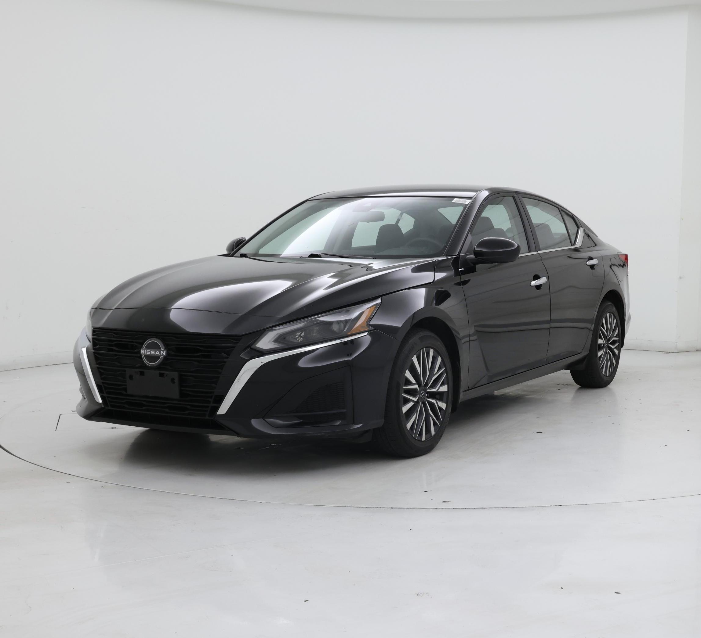 Thumbnail: 2023 Nissan Altima - 4
