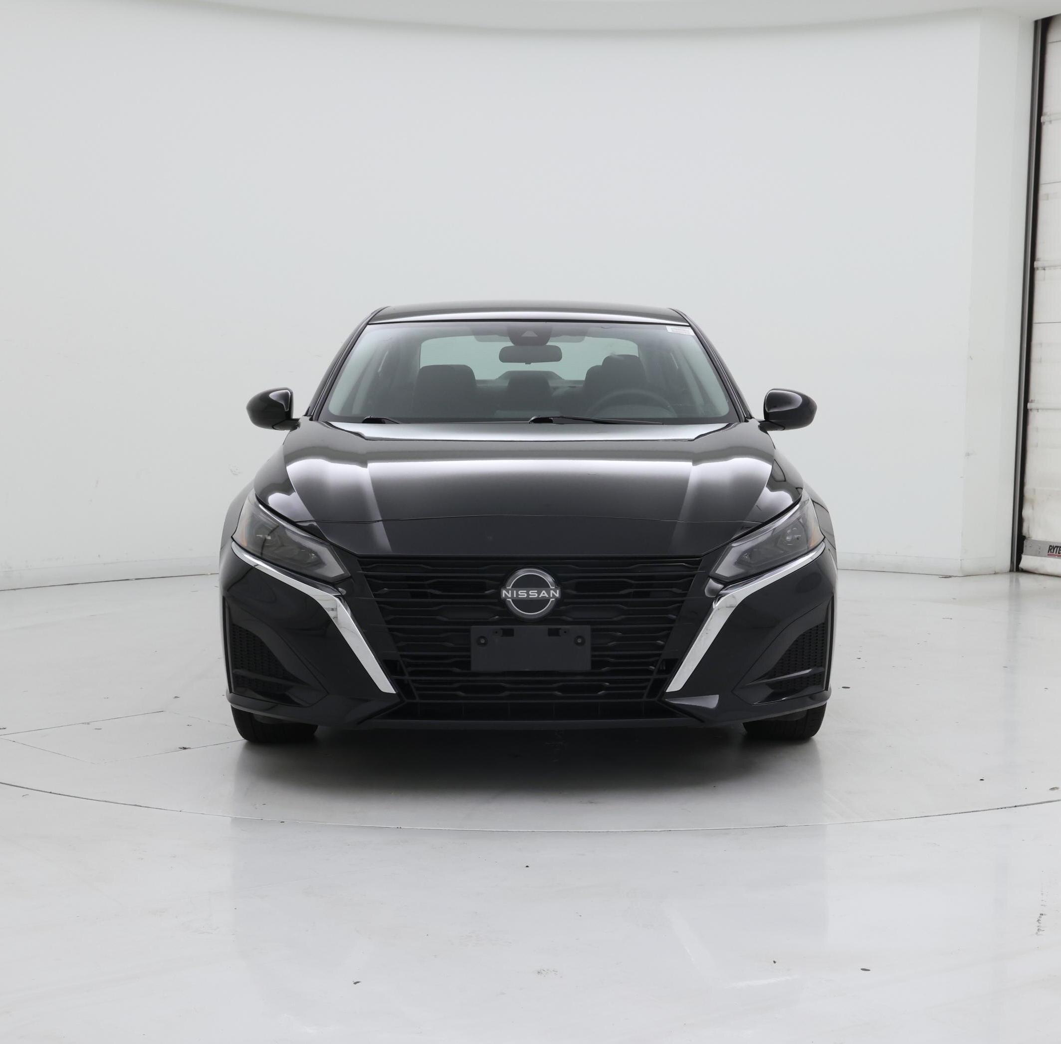 Thumbnail: 2023 Nissan Altima - 5