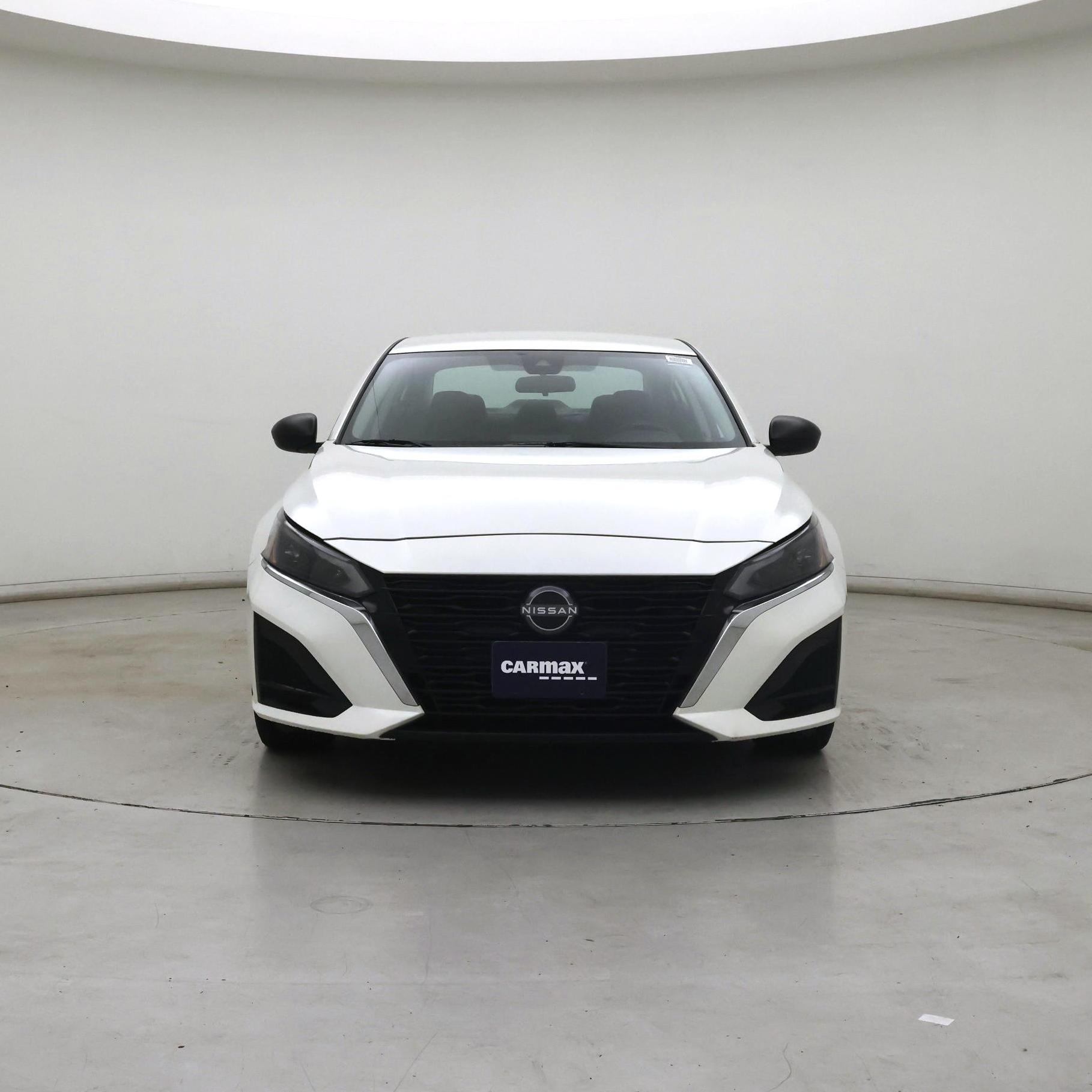 Thumbnail: 2024 Nissan Altima - 5
