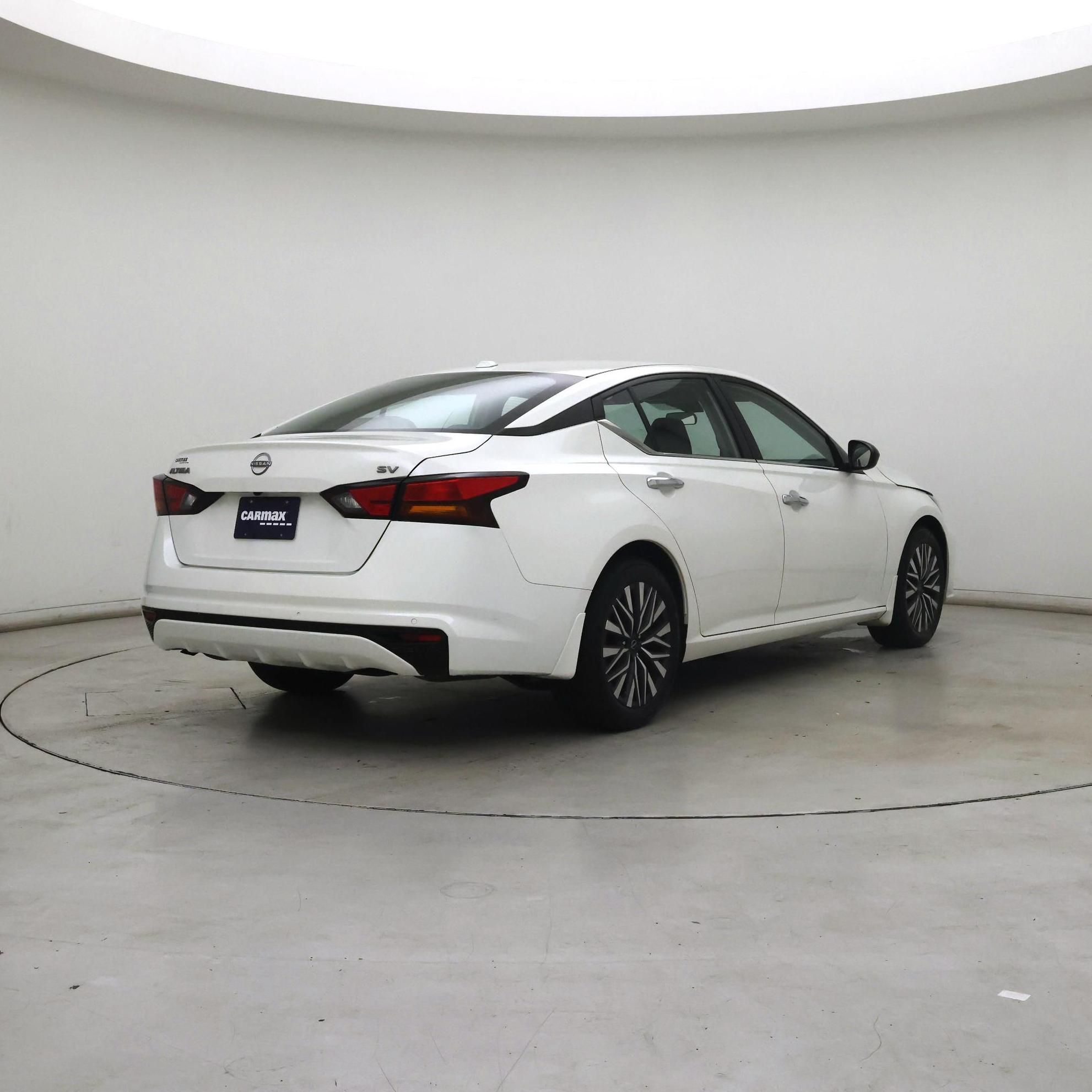 Thumbnail: 2024 Nissan Altima - 8