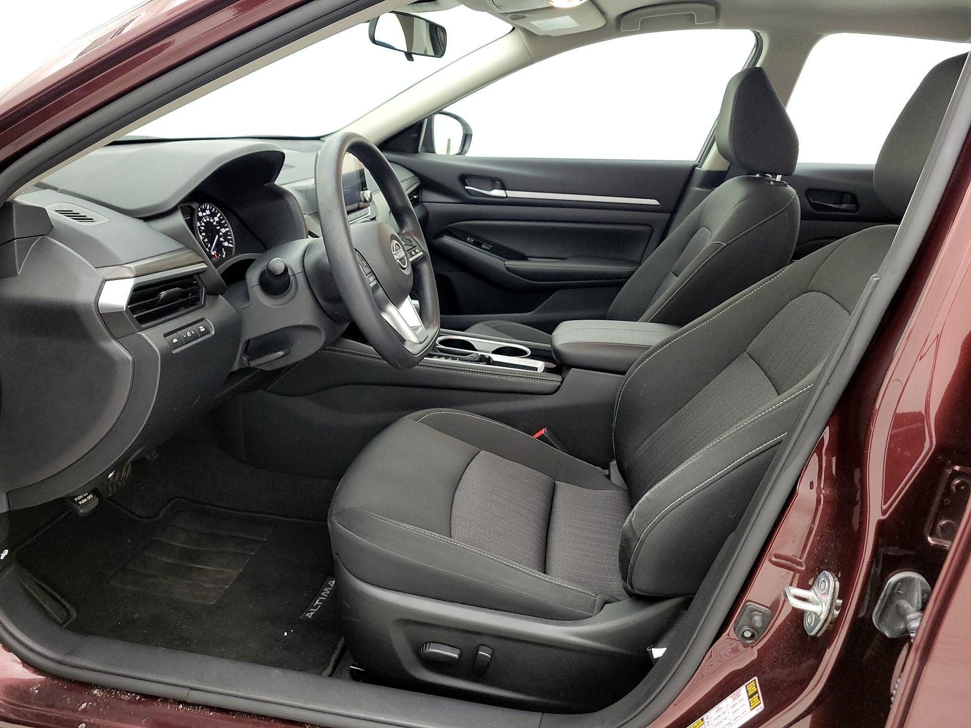 Thumbnail: 2023 Nissan Altima - 11