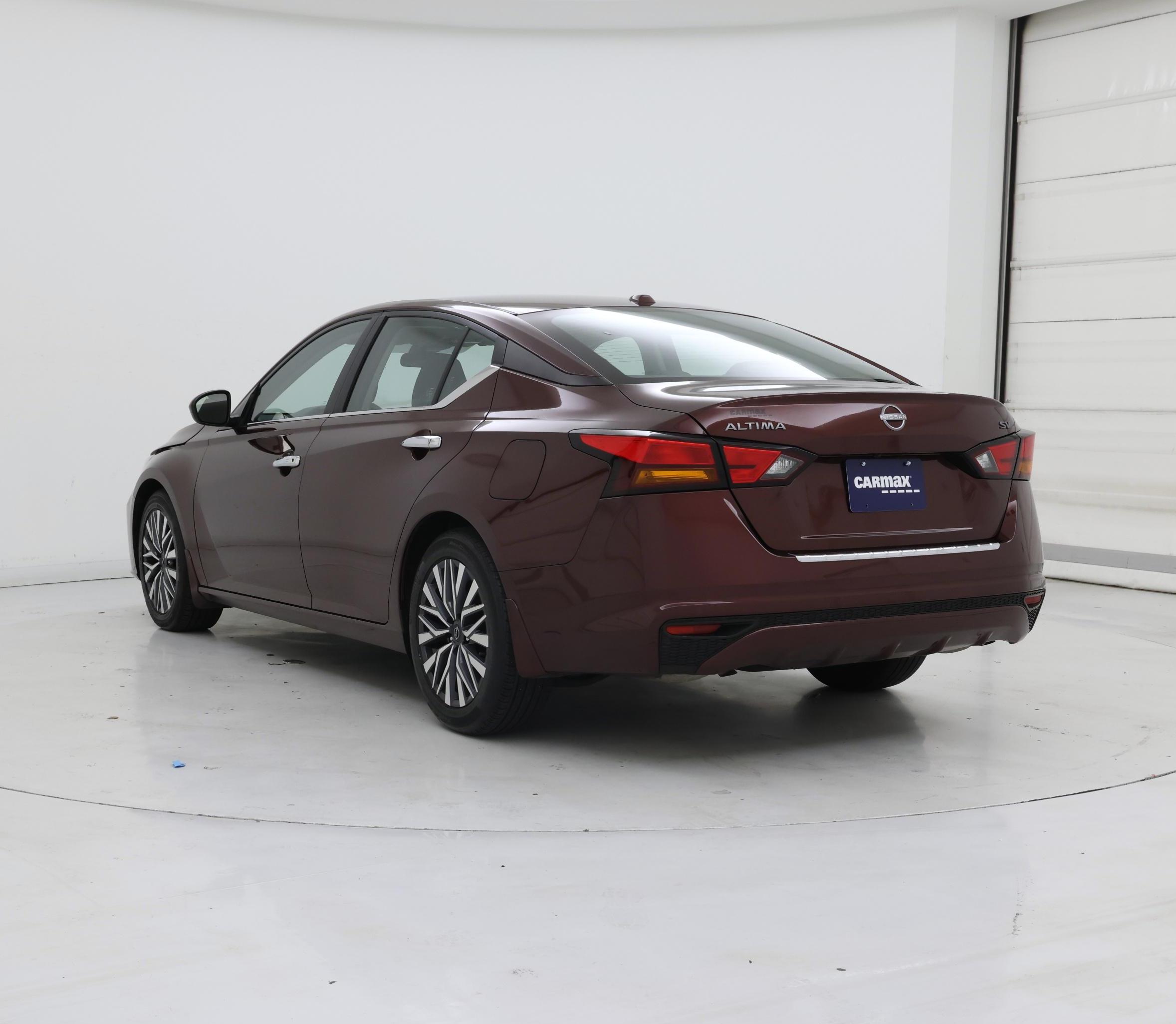 Thumbnail: 2023 Nissan Altima - 2