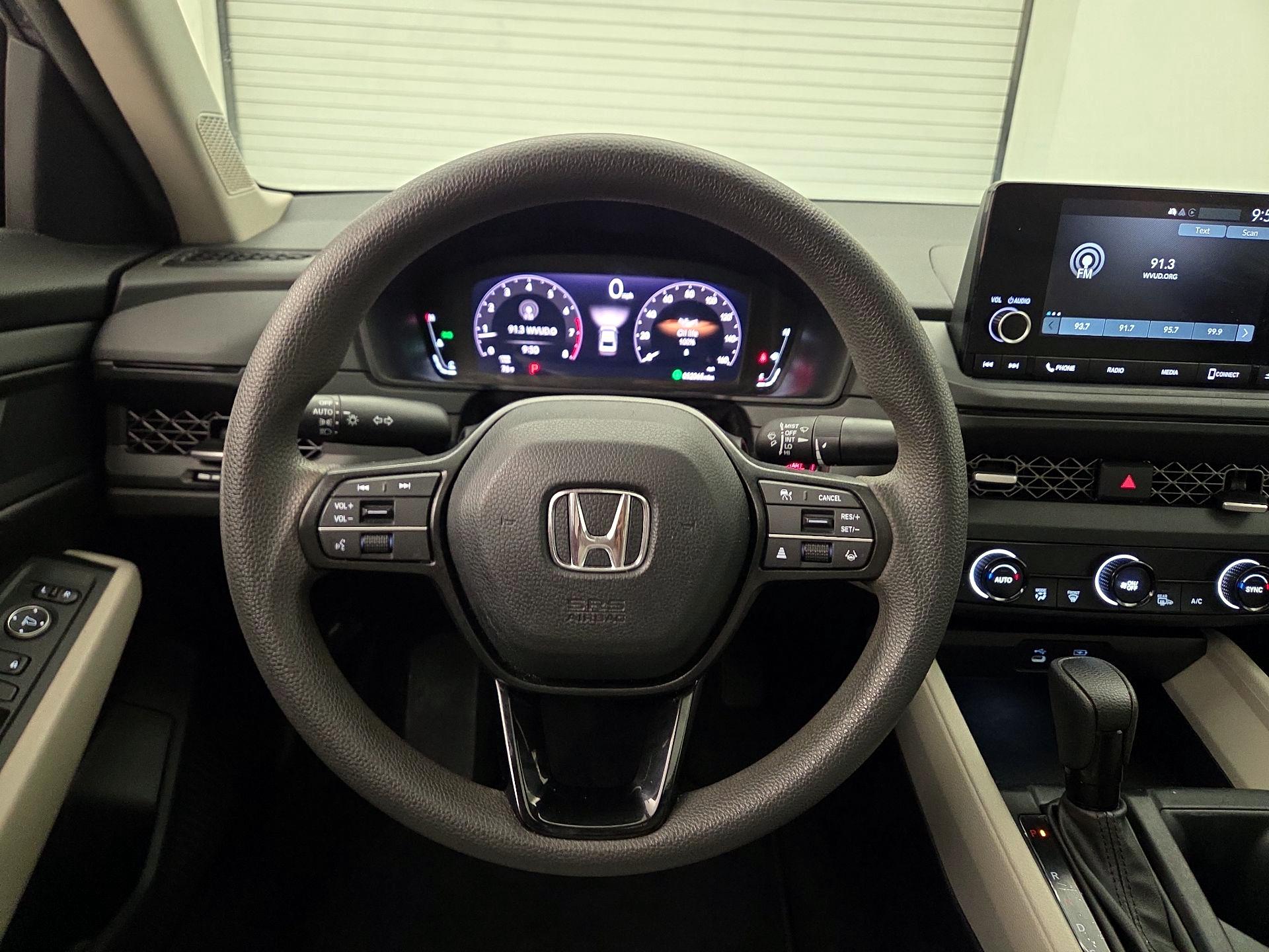 Thumbnail: 2023 Honda Accord - 10
