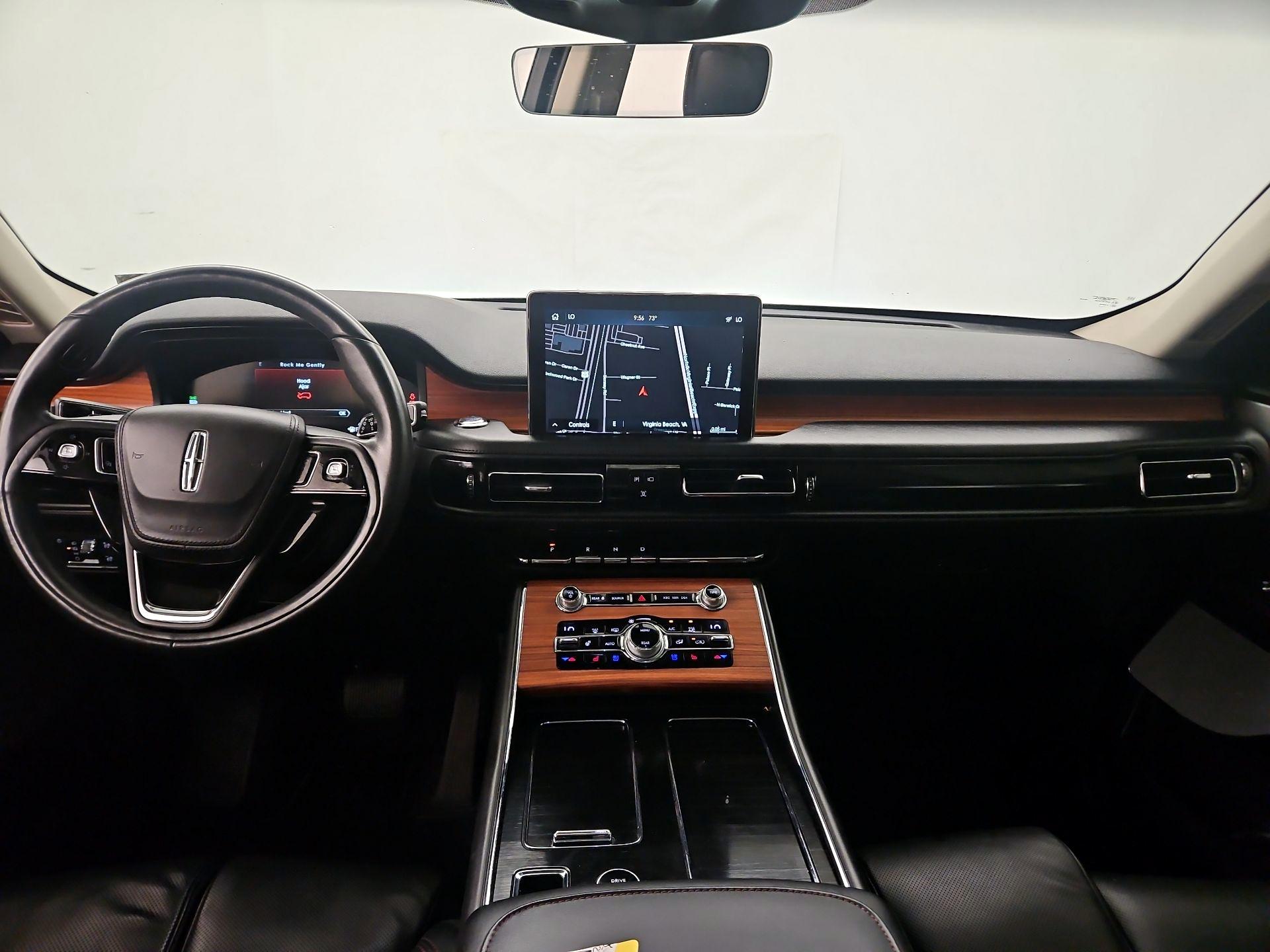 Thumbnail: 2020 Lincoln Aviator - 9