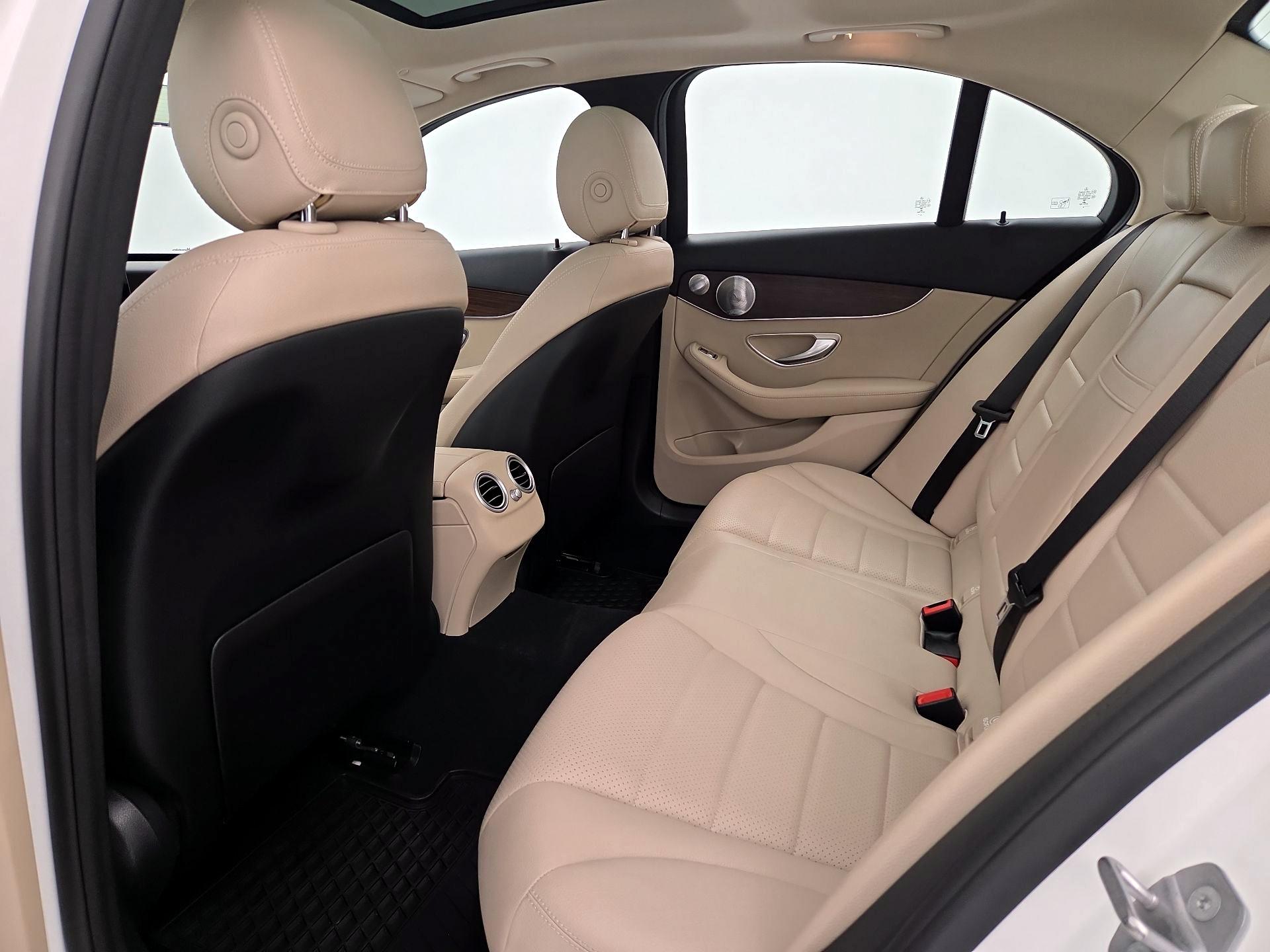 Thumbnail: 2021 Mercedes-Benz C-Class - 20