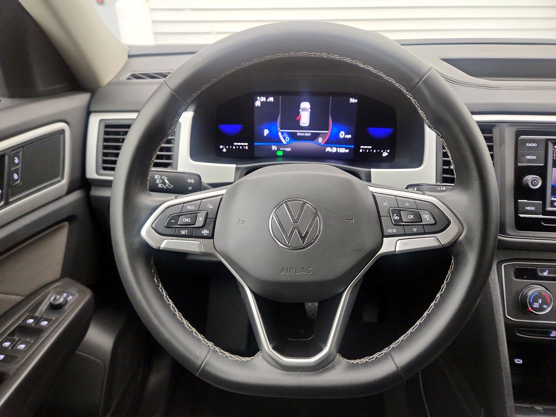 Thumbnail: 2022 Volkswagen Atlas - 10
