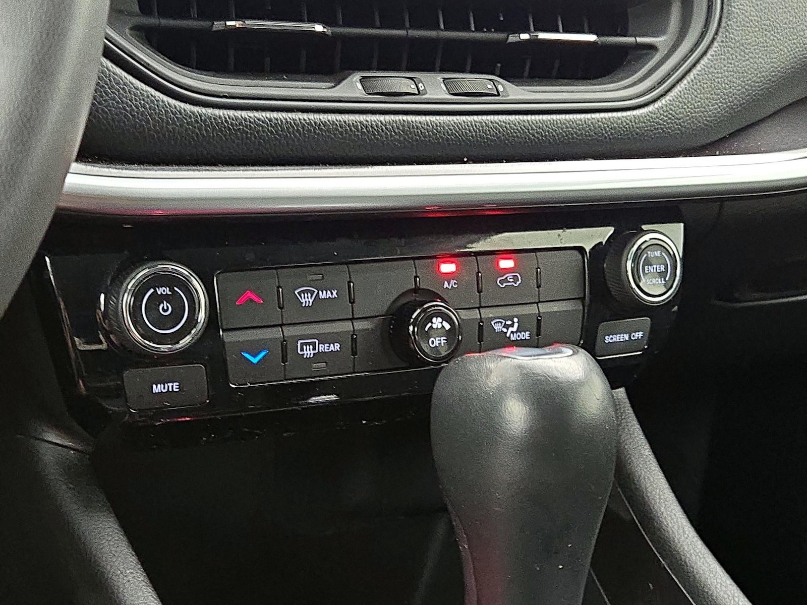 2022 Jeep Compass Latitude - Photo 17