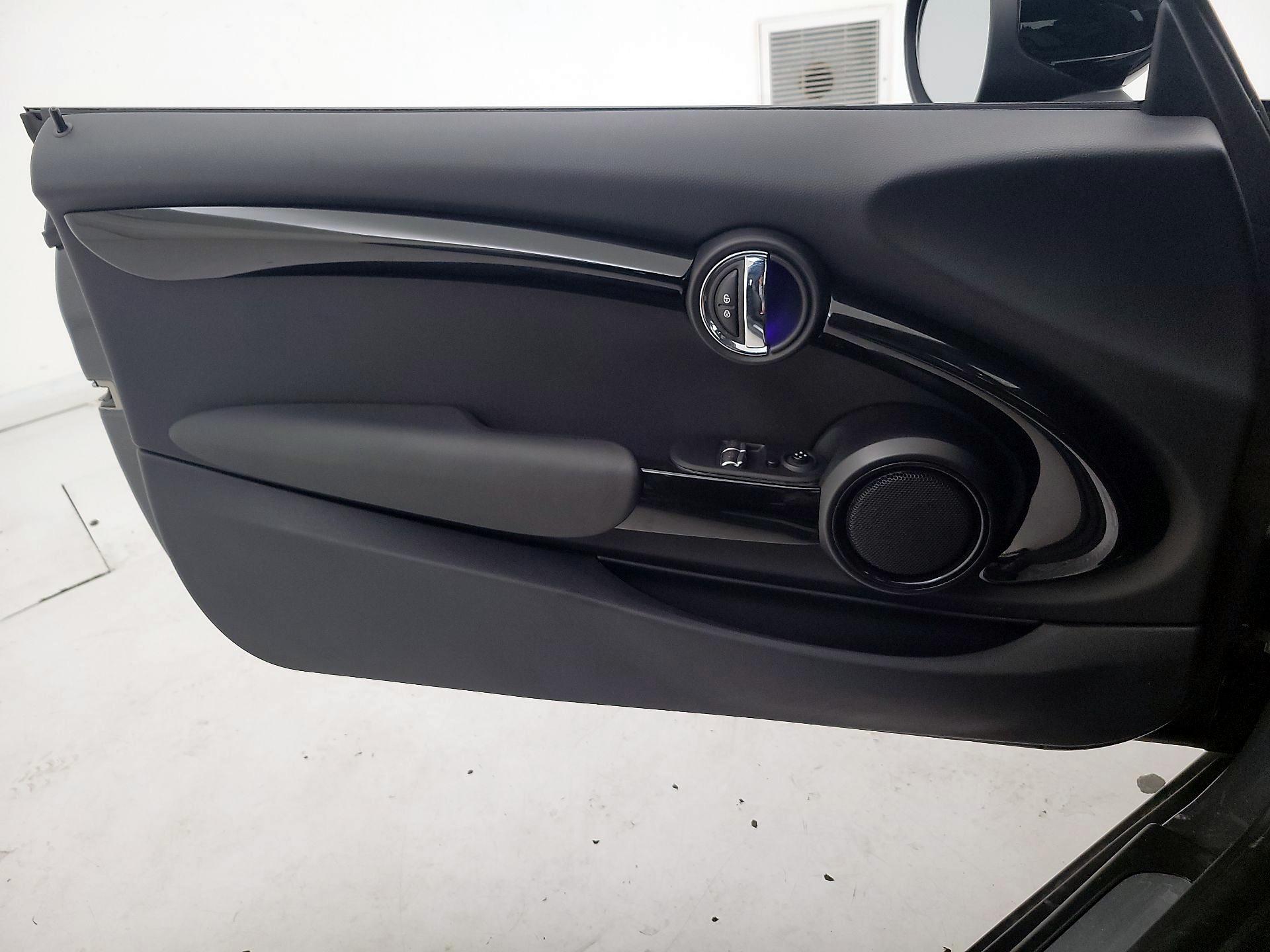 Thumbnail: 2021 MINI Cooper Hardtop - 12