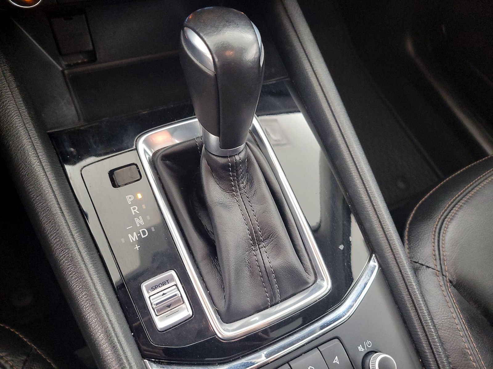 2023 Mazda CX-5 S Preferred package - Photo 18