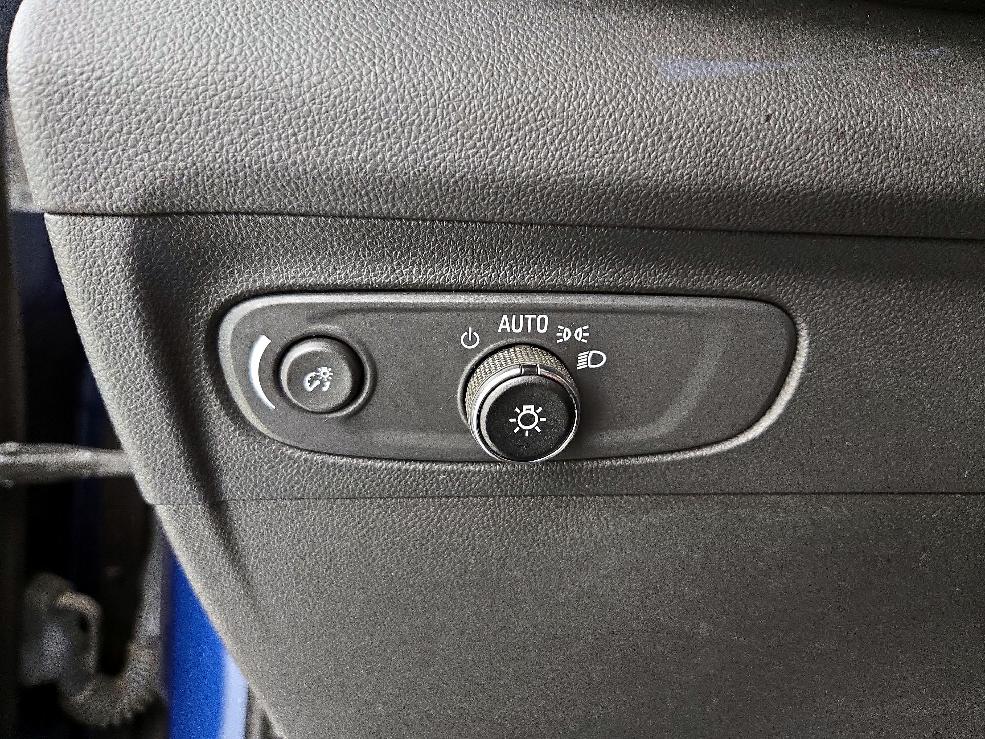 Thumbnail: 2023 Buick Envision - 13
