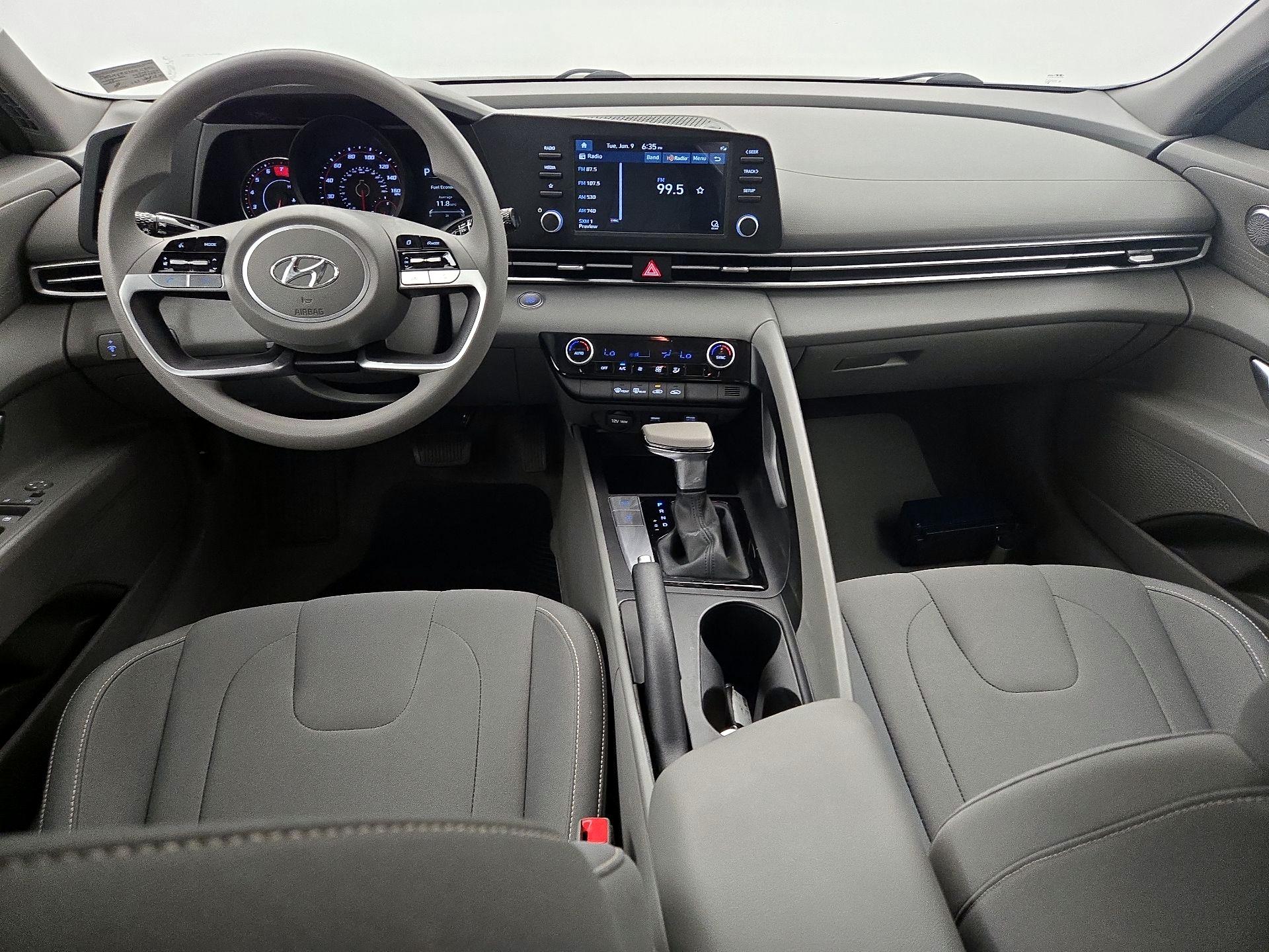 Thumbnail: 2023 Hyundai Elantra - 9