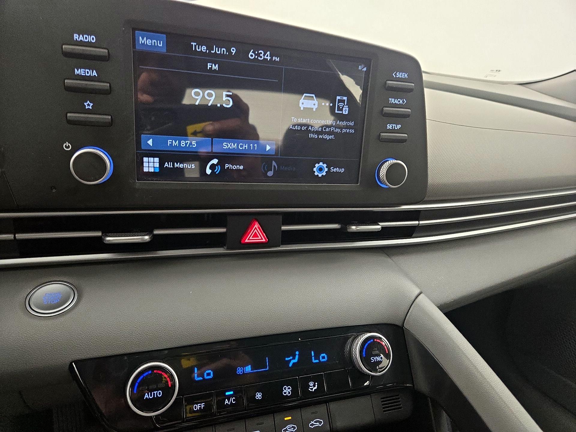 Thumbnail: 2023 Hyundai Elantra - 15