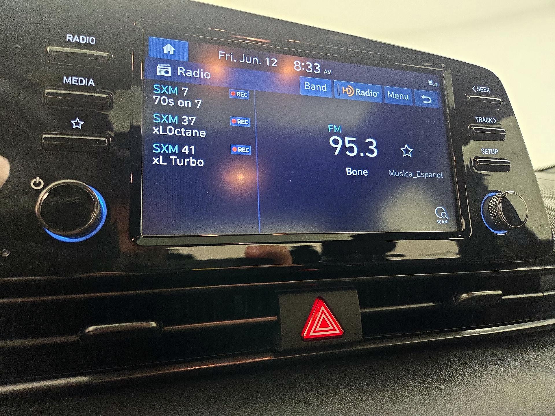 Thumbnail: 2021 Hyundai Elantra - 15