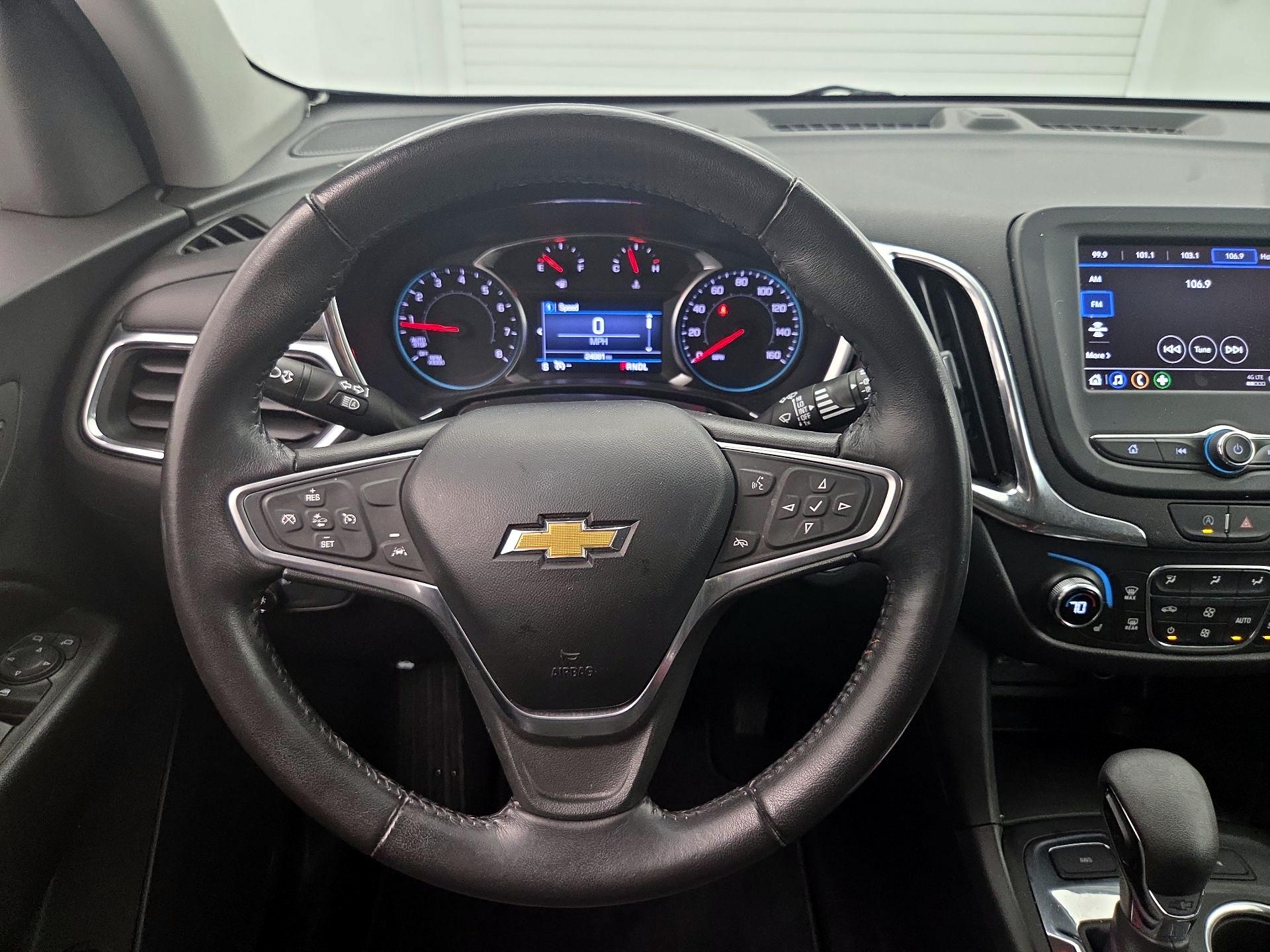 Thumbnail: 2022 Chevrolet Equinox - 10