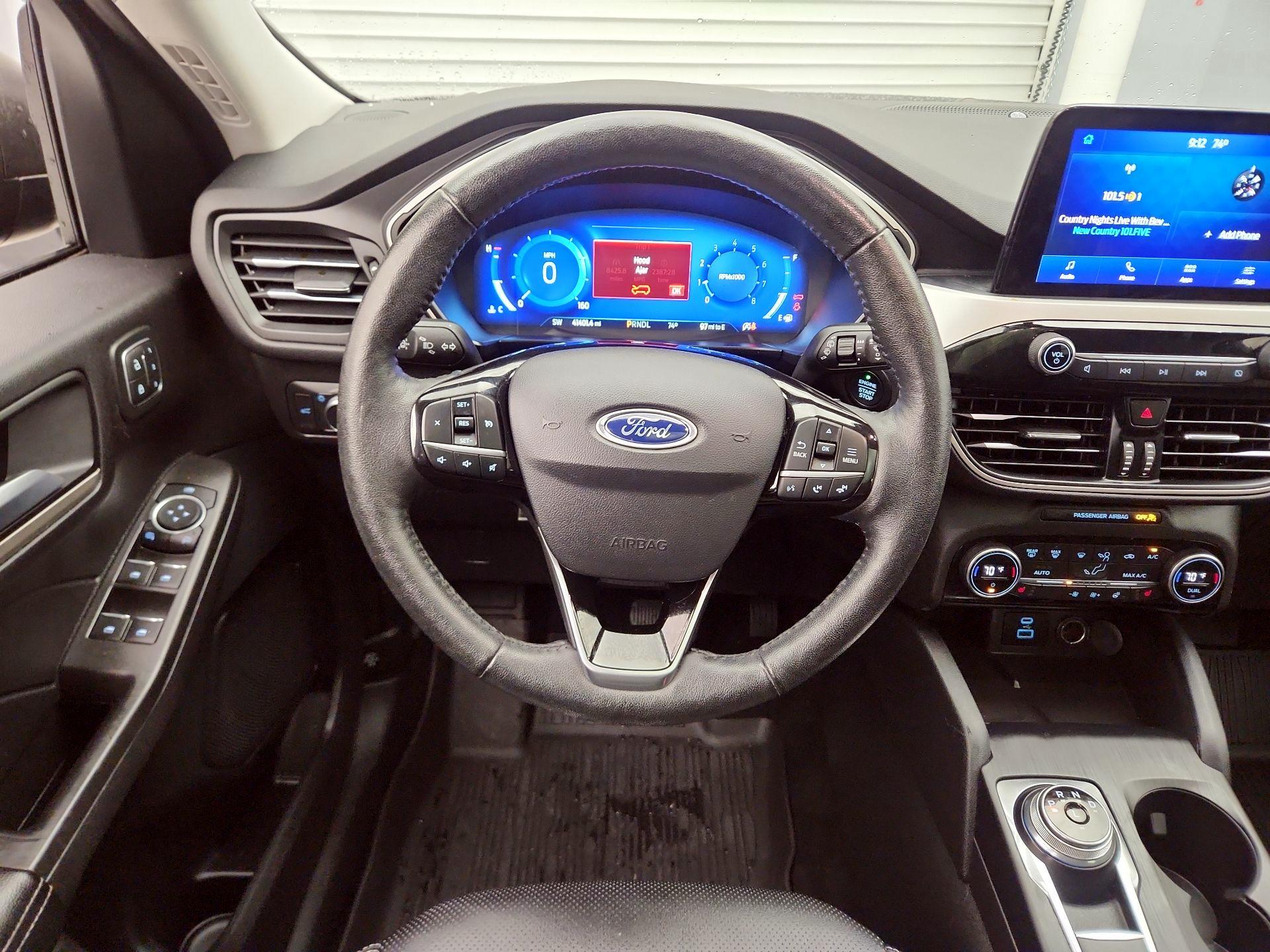 Thumbnail: 2021 Ford Escape - 10