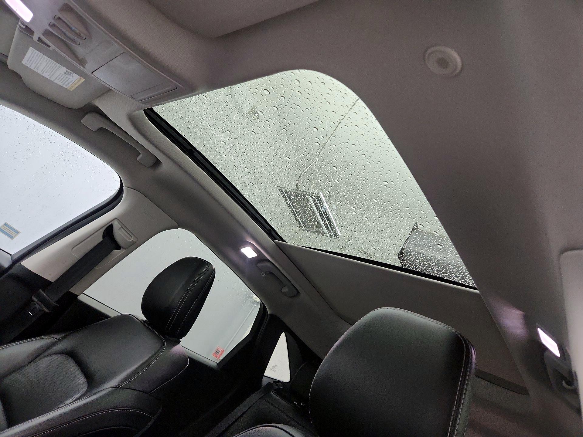 Thumbnail: 2021 Ford Escape - 19