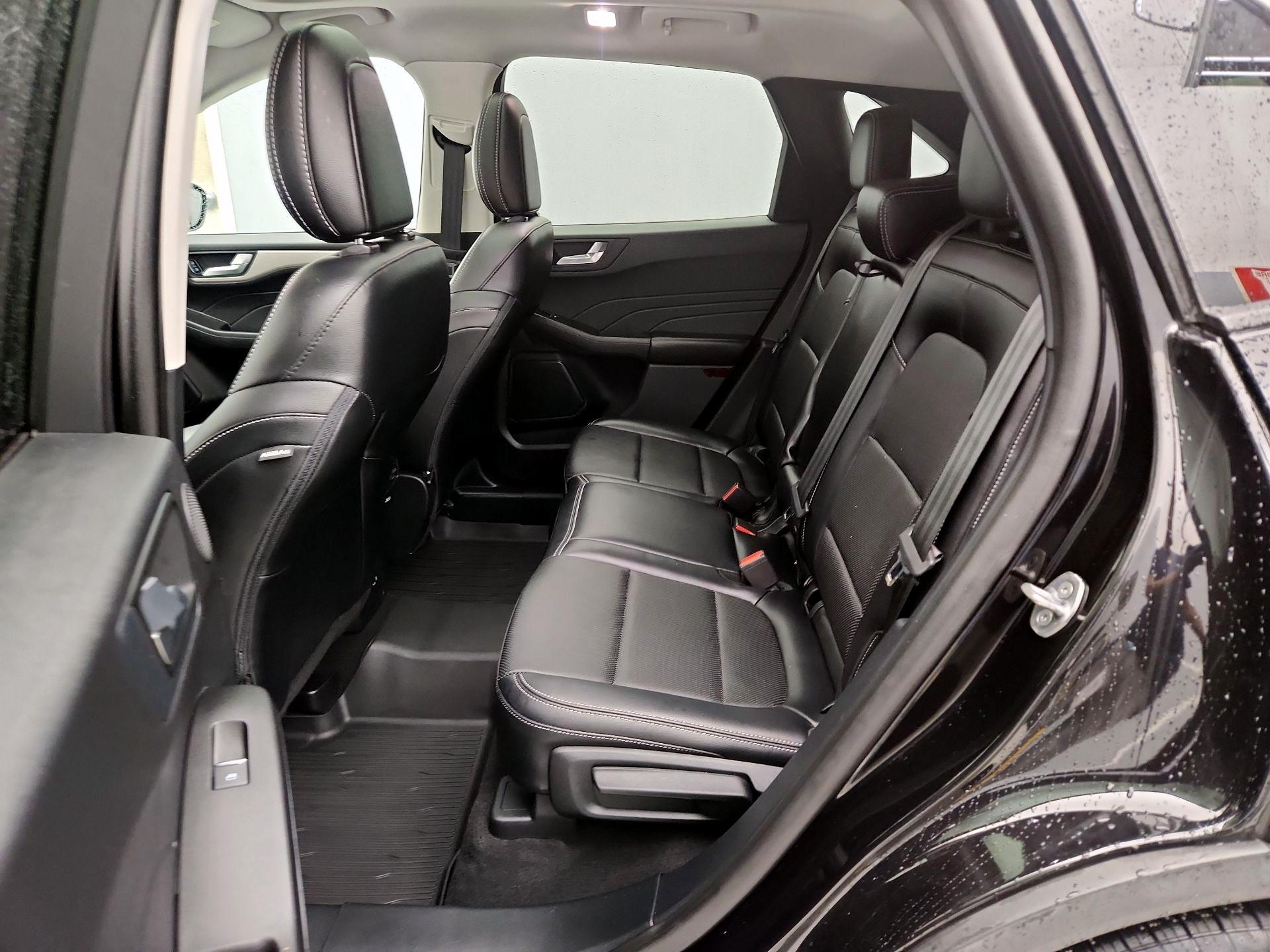 Thumbnail: 2021 Ford Escape - 20