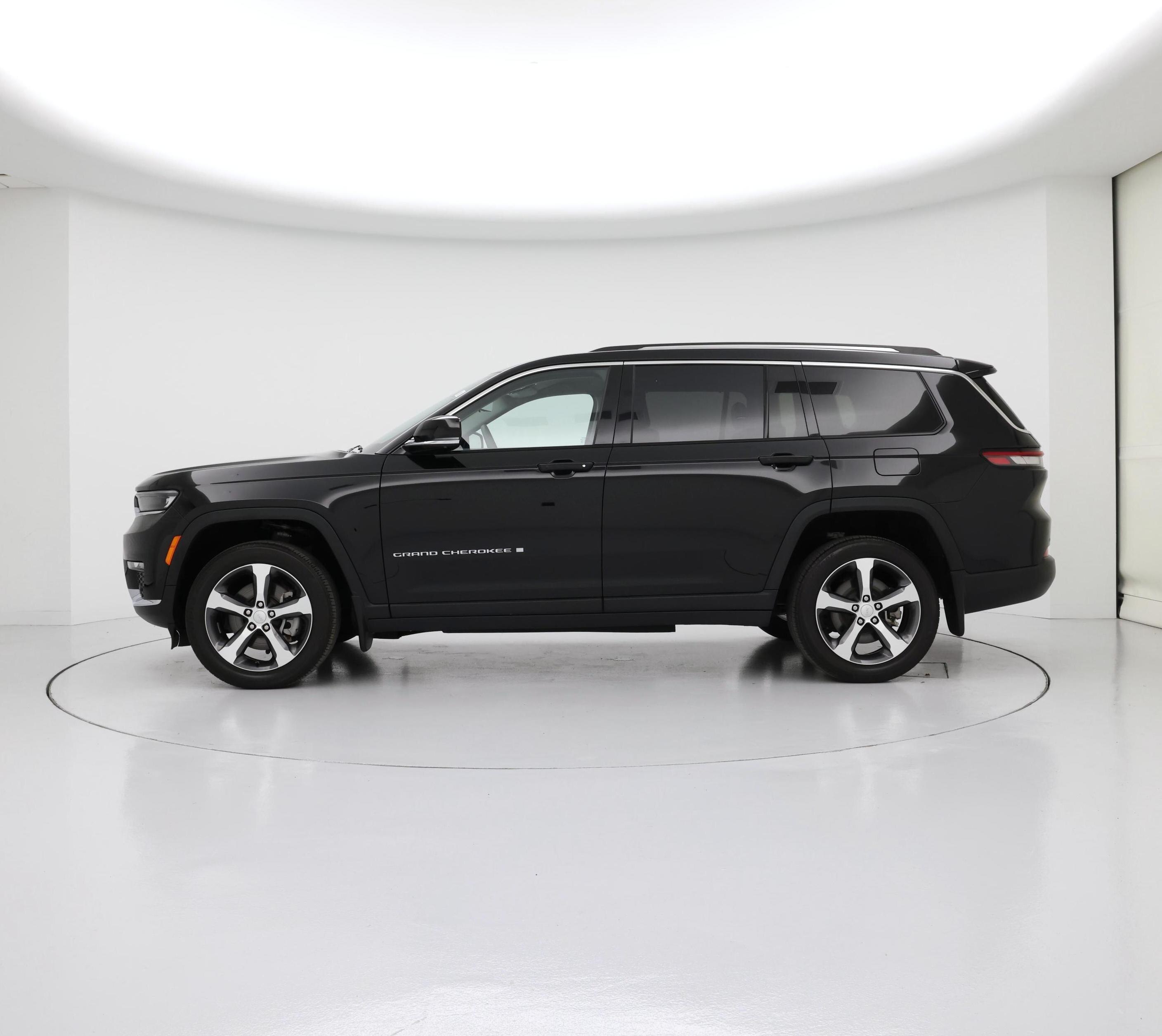 Thumbnail: 2023 Jeep Grand Cherokee L - 3