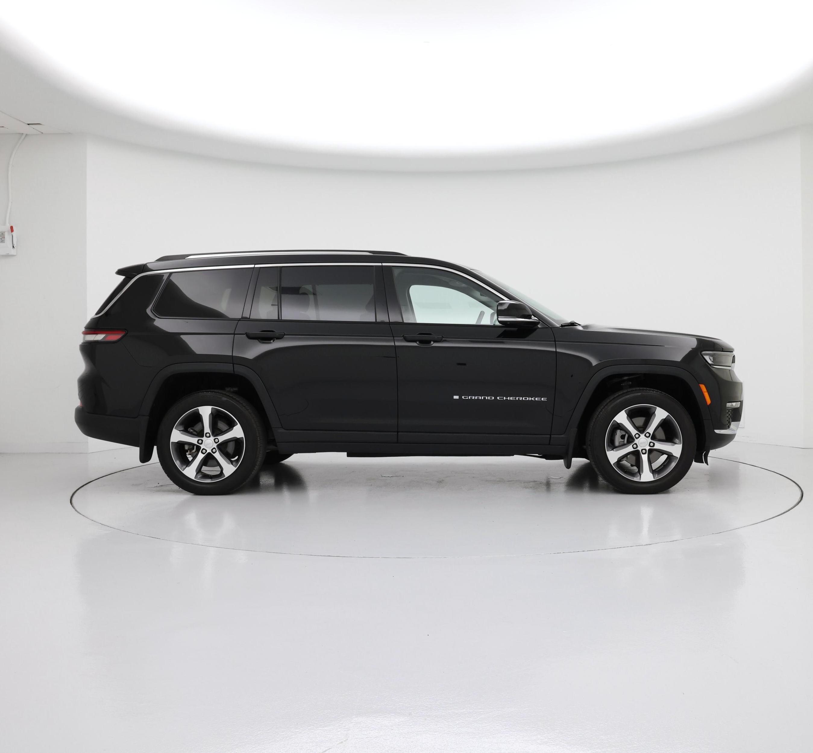 Thumbnail: 2023 Jeep Grand Cherokee L - 7