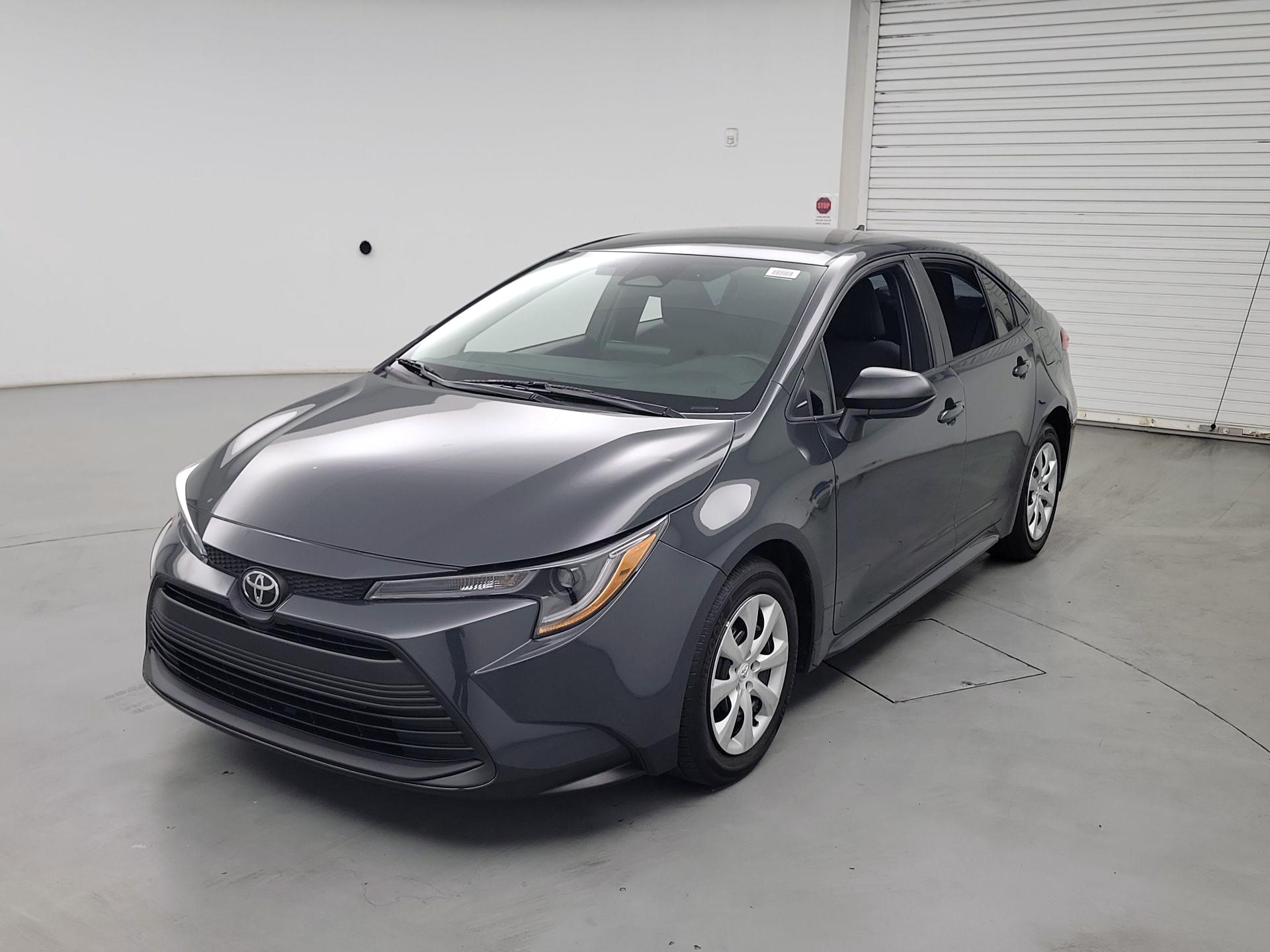 Thumbnail: 2024 Toyota Corolla - 3