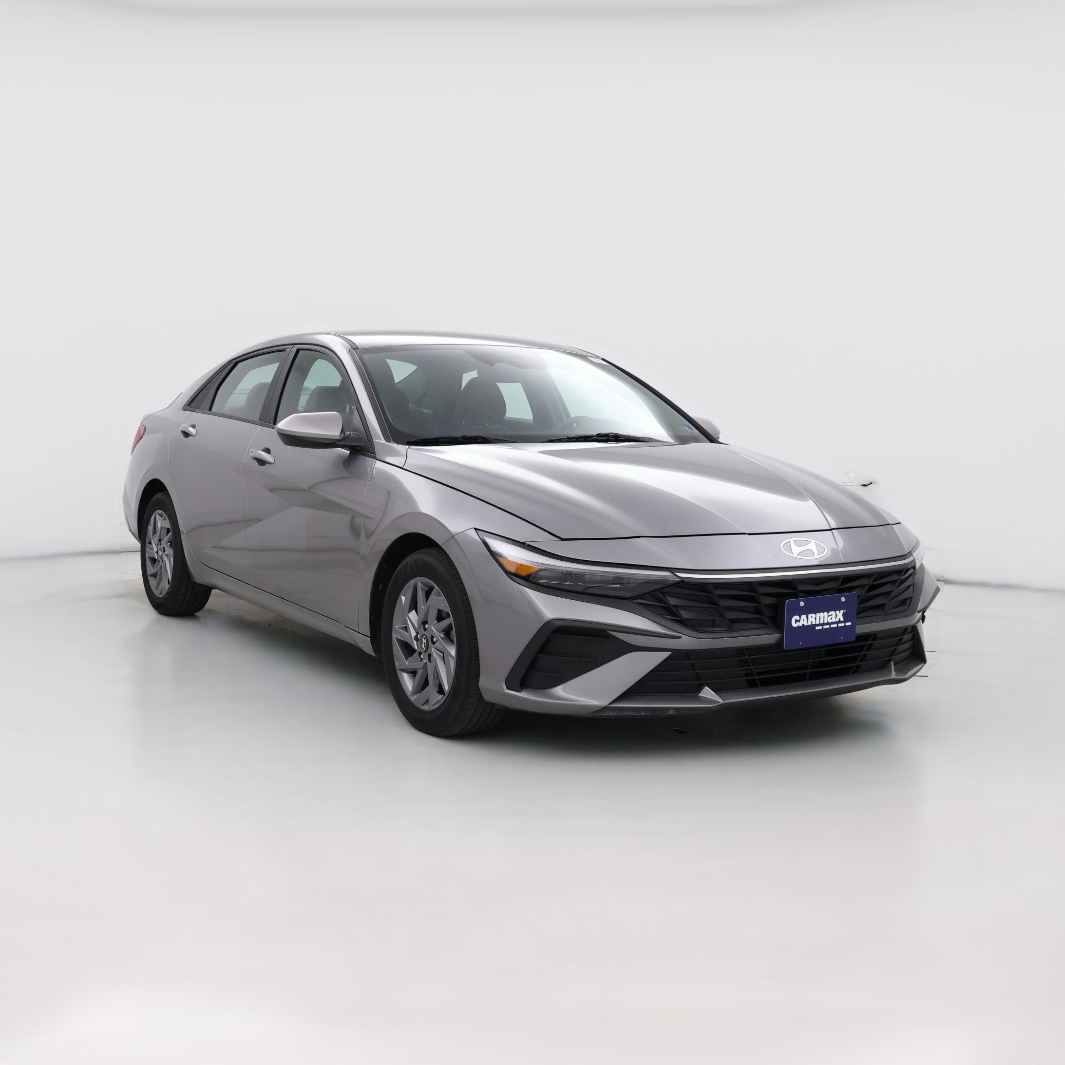 Thumbnail: 2024 Hyundai Elantra - 1