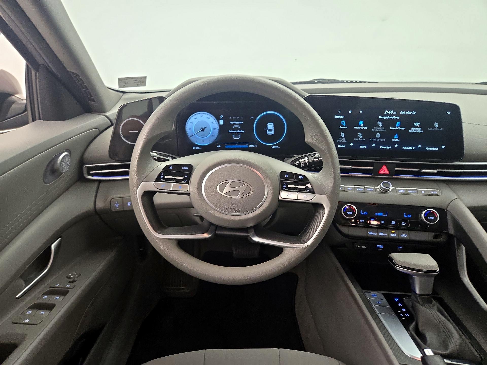 Thumbnail: 2024 Hyundai Elantra - 10