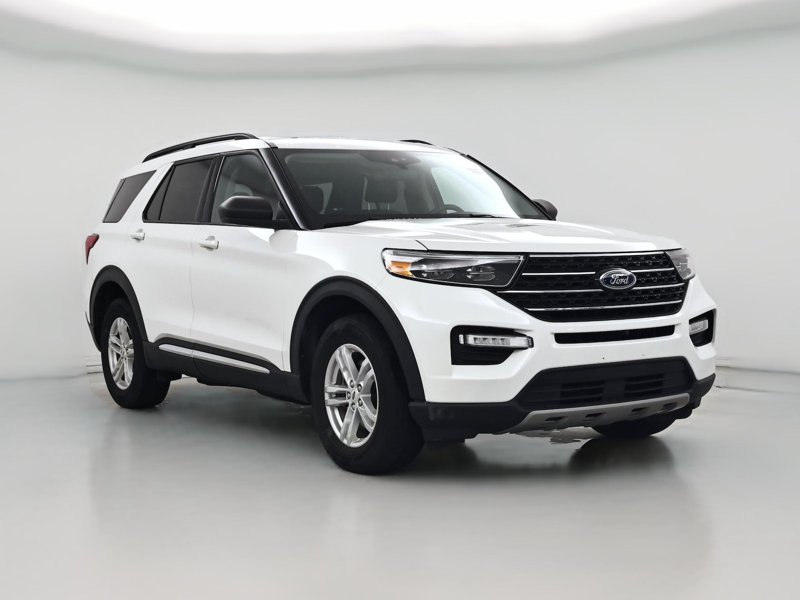 2022 Ford Explorer XLT - Photo 1