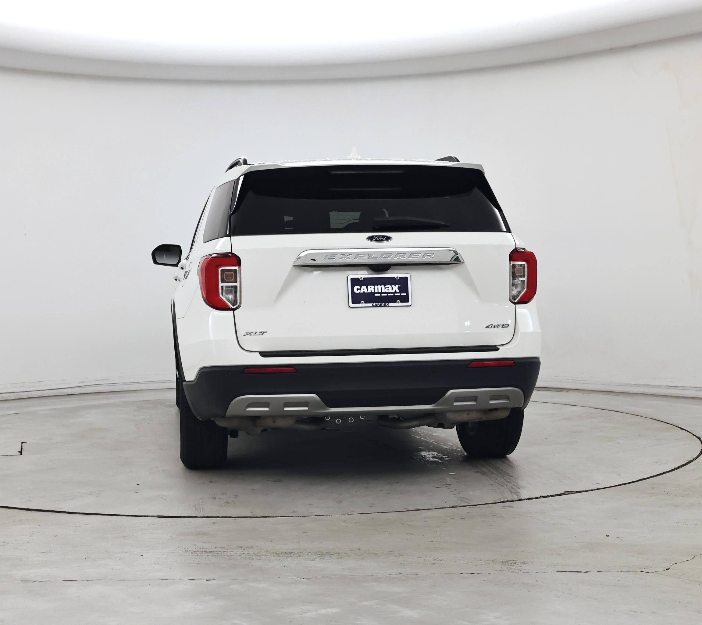 Thumbnail: 2022 Ford Explorer - 6