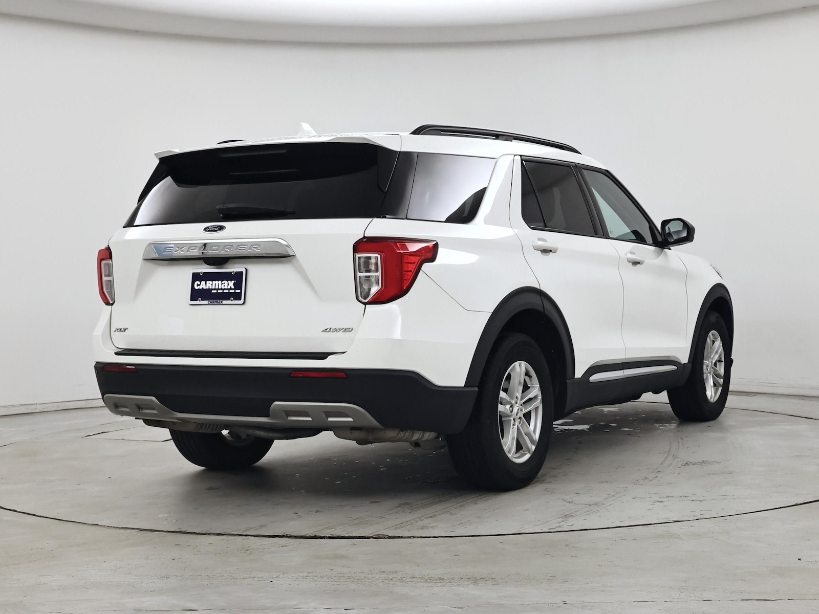 2022 Ford Explorer XLT - Photo 9