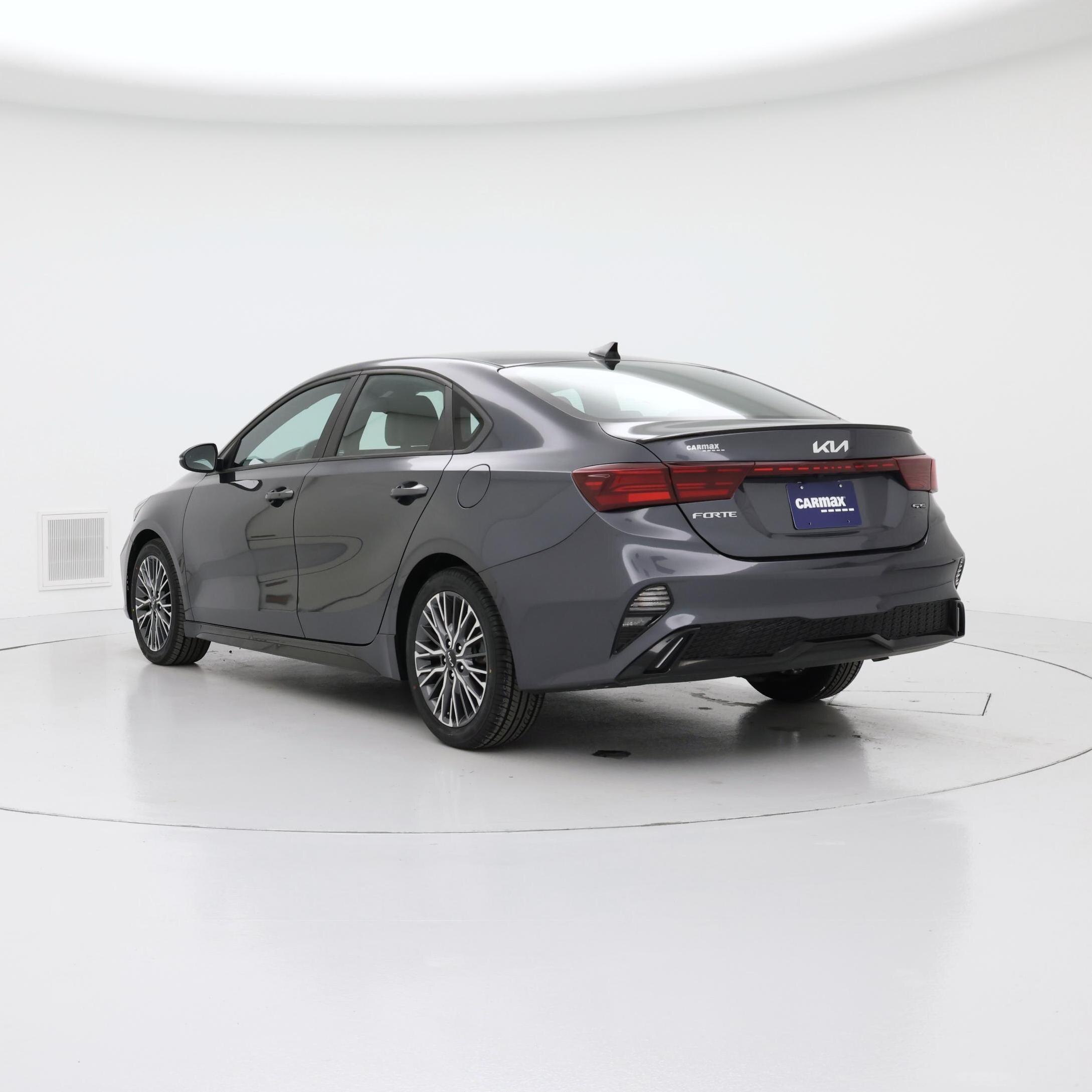 Thumbnail: 2023 Kia Forte - 2