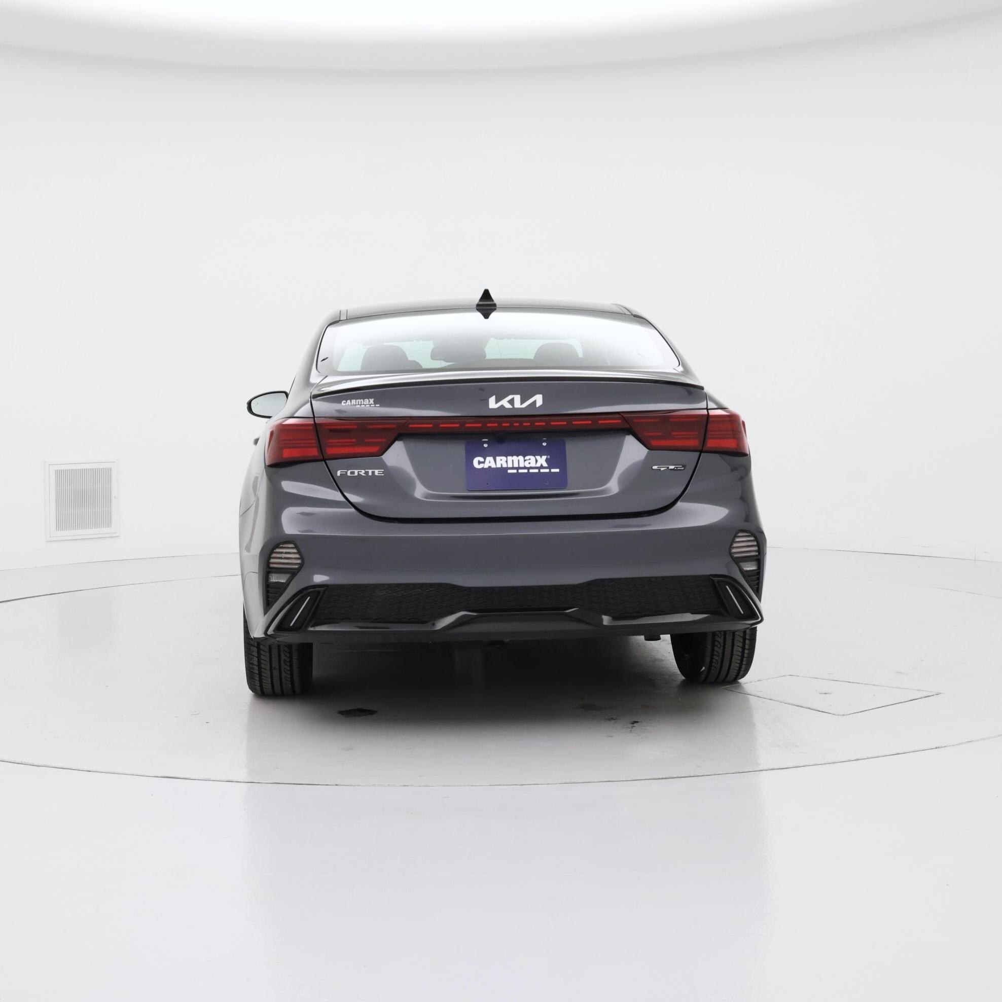 Thumbnail: 2023 Kia Forte - 6