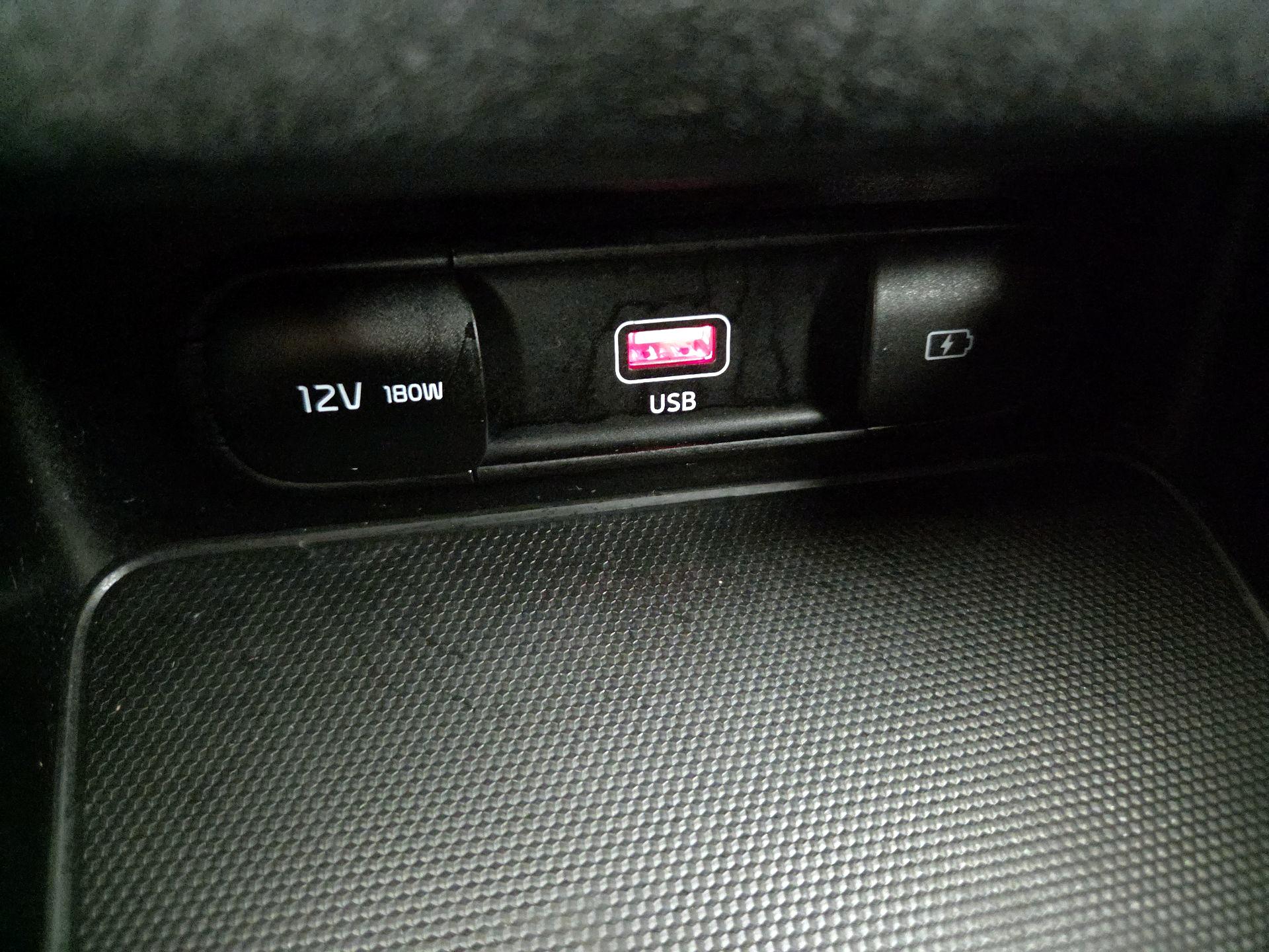 Thumbnail: 2023 Kia Forte - 19