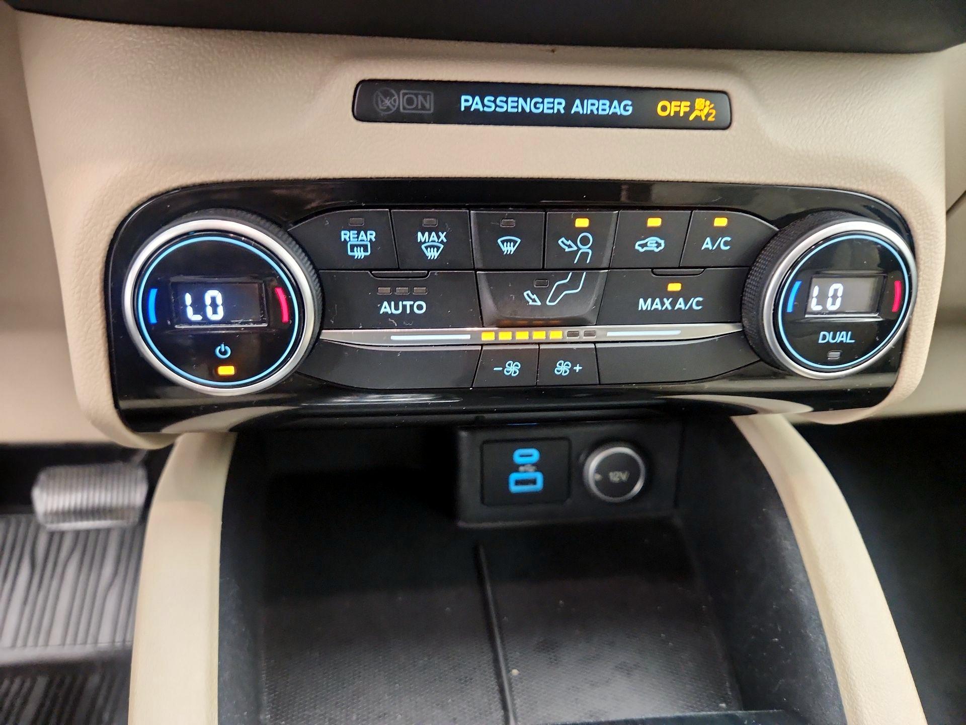 Thumbnail: 2021 Ford Escape - 16