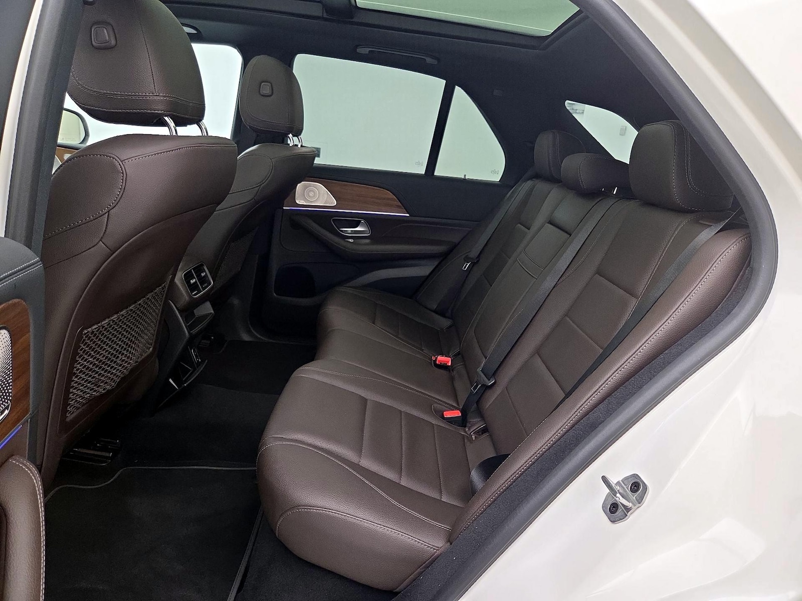 Rear Air Conditioning