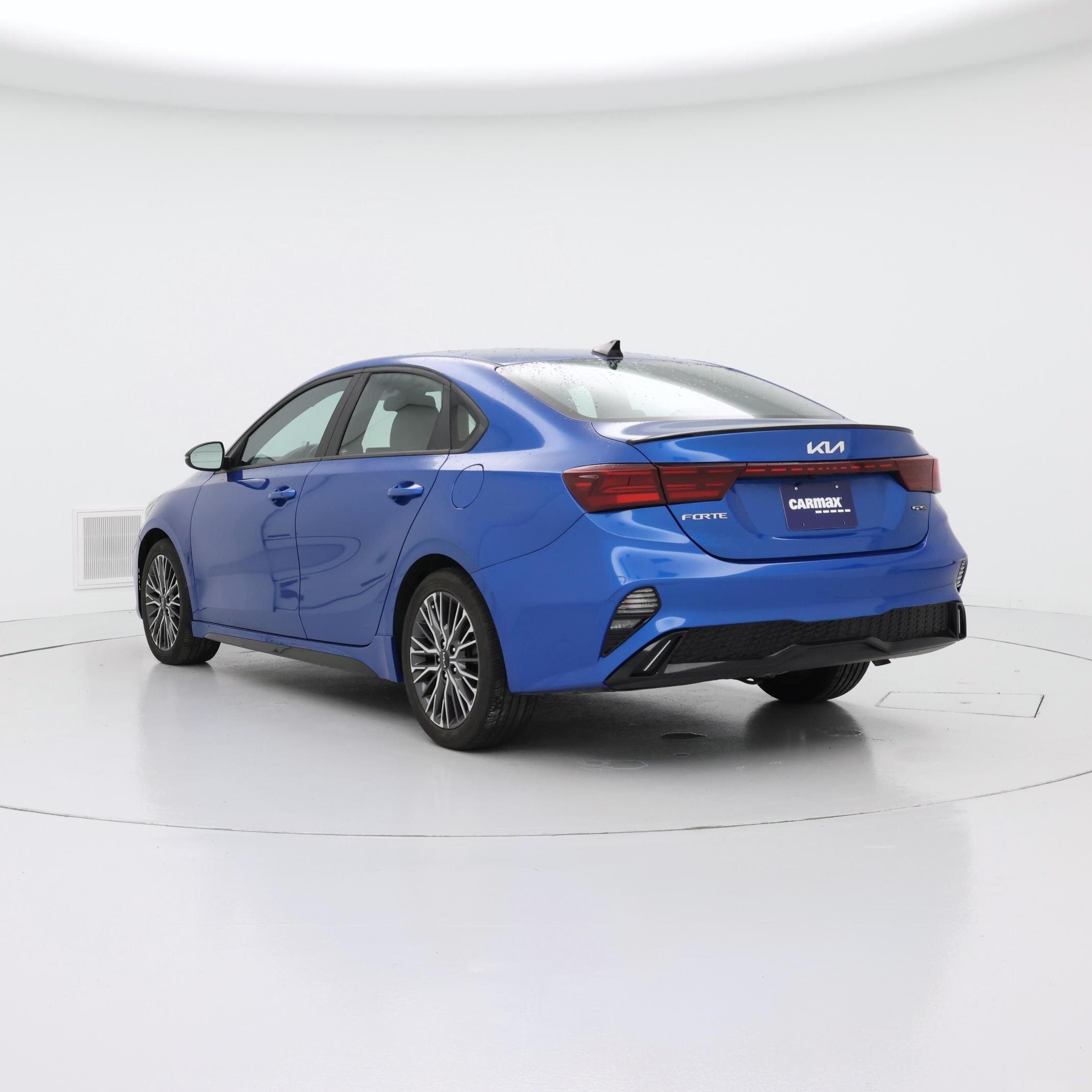 Thumbnail: 2022 Kia Forte - 2