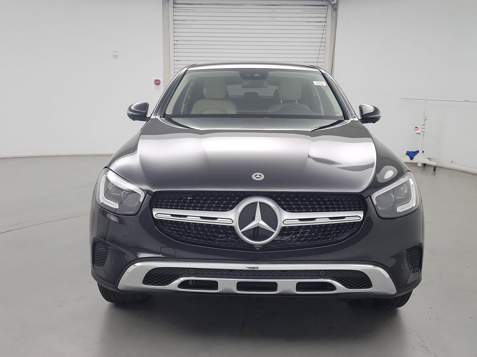 Thumbnail: 2022 Mercedes-Benz GLC - 2