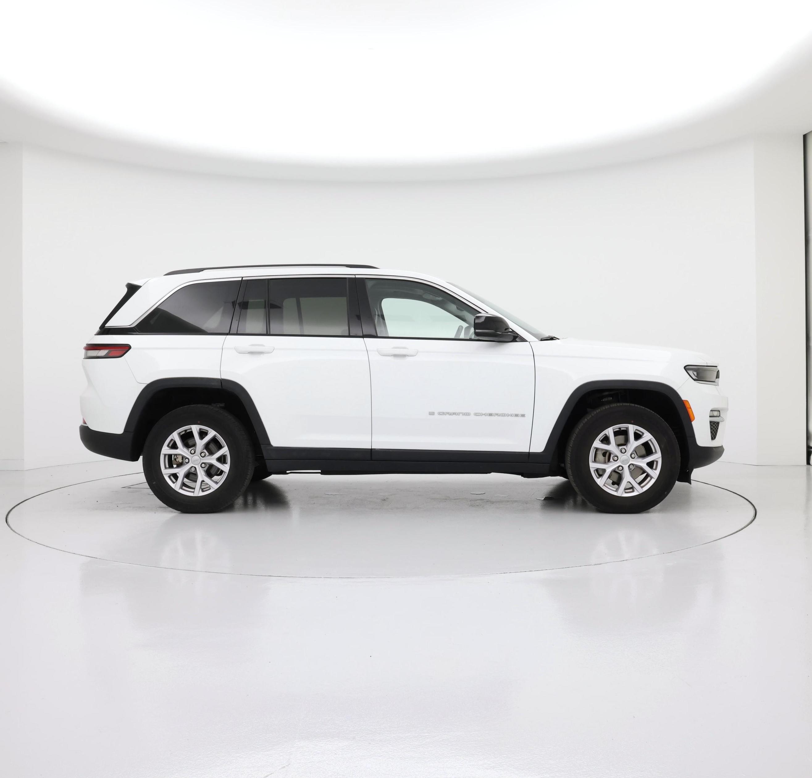 Thumbnail: 2022 Jeep Grand Cherokee - 7