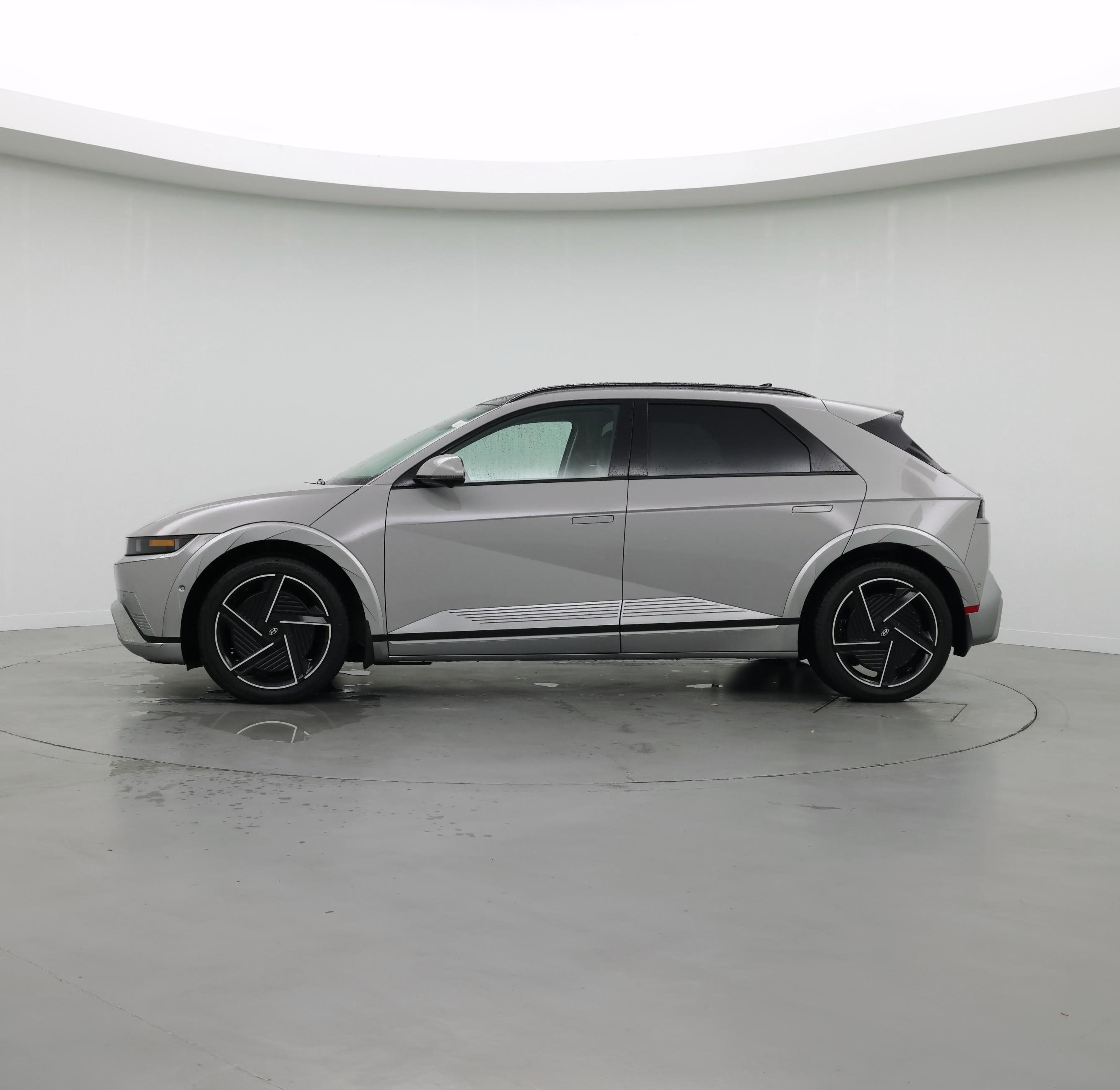 Thumbnail: 2025 Hyundai Ioniq 5 - 3