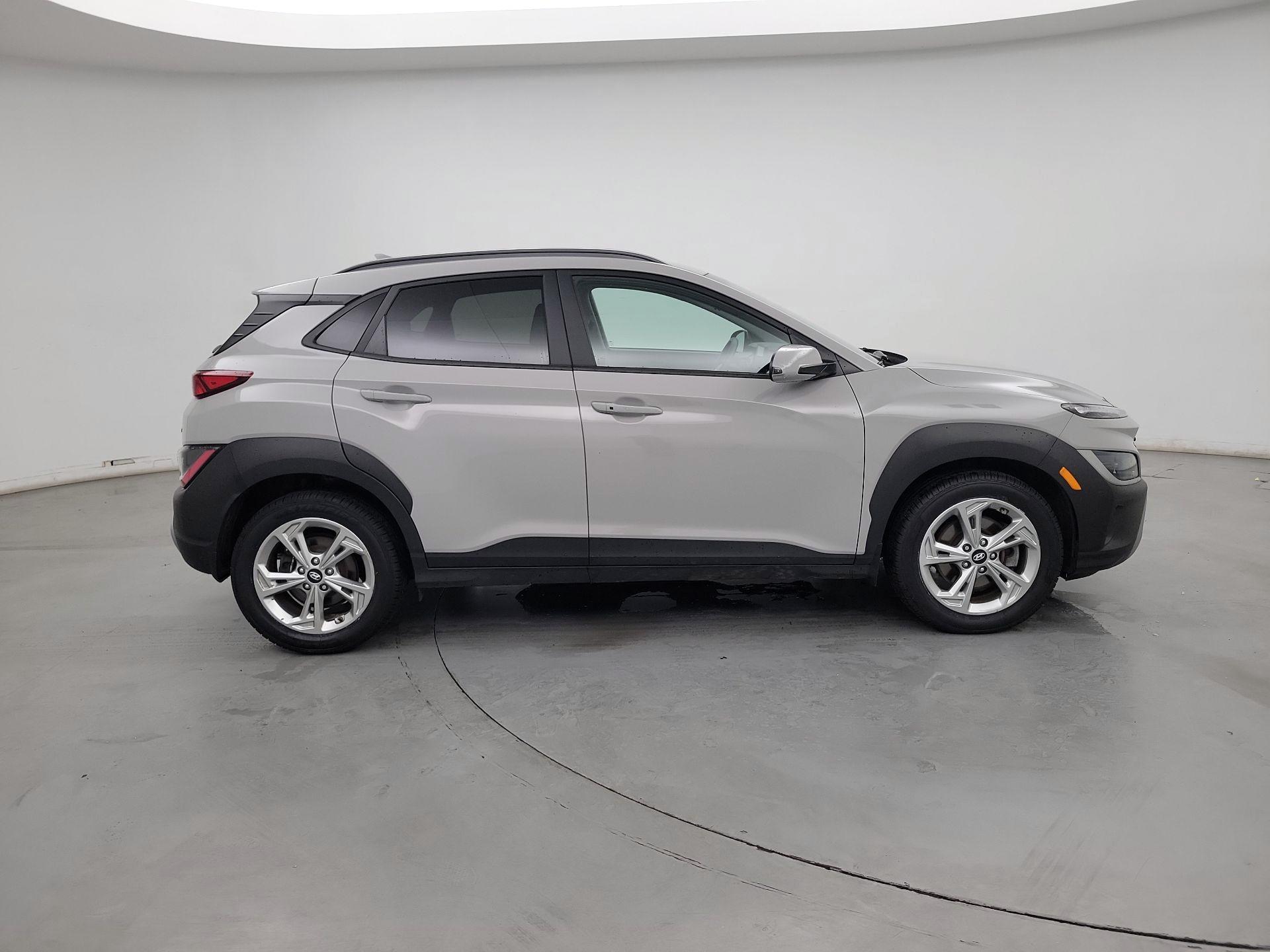 Thumbnail: 2023 Hyundai Kona - 4