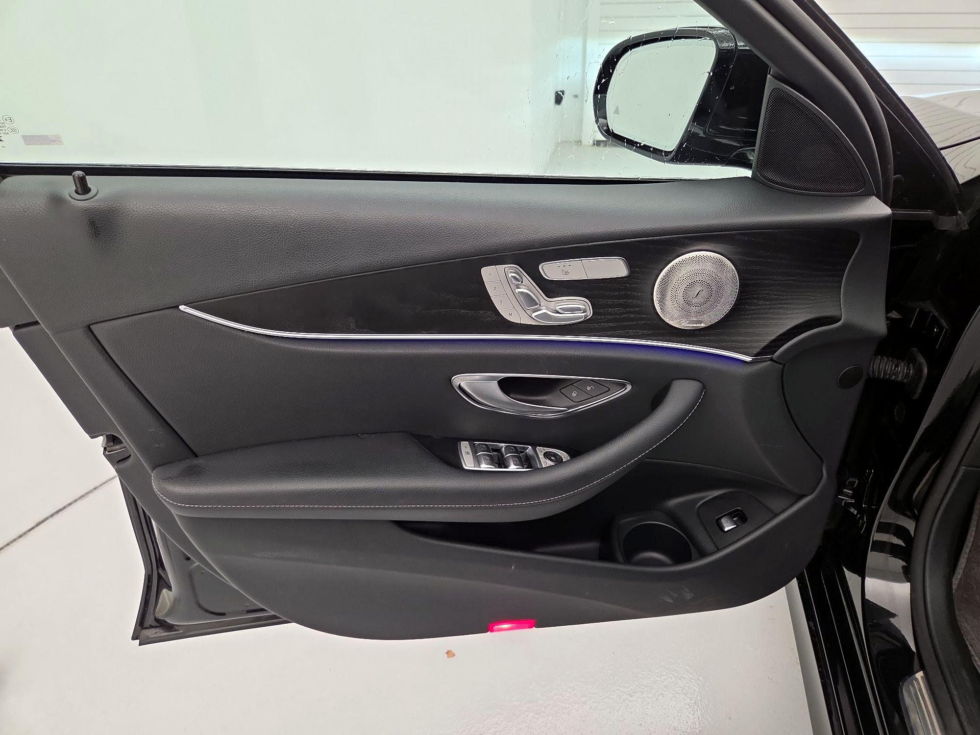 Thumbnail: 2023 Mercedes-Benz E-Class - 12