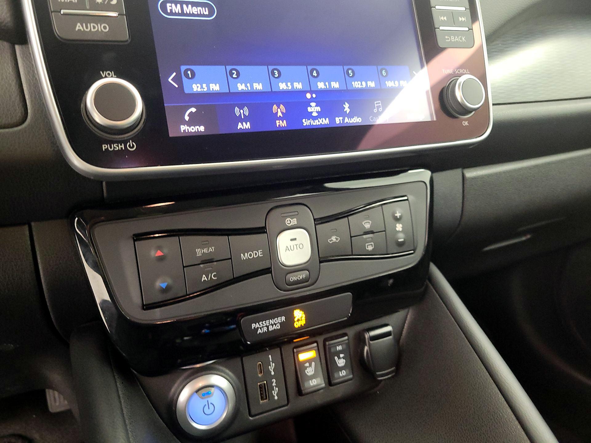 Thumbnail: 2023 Nissan Leaf - 16