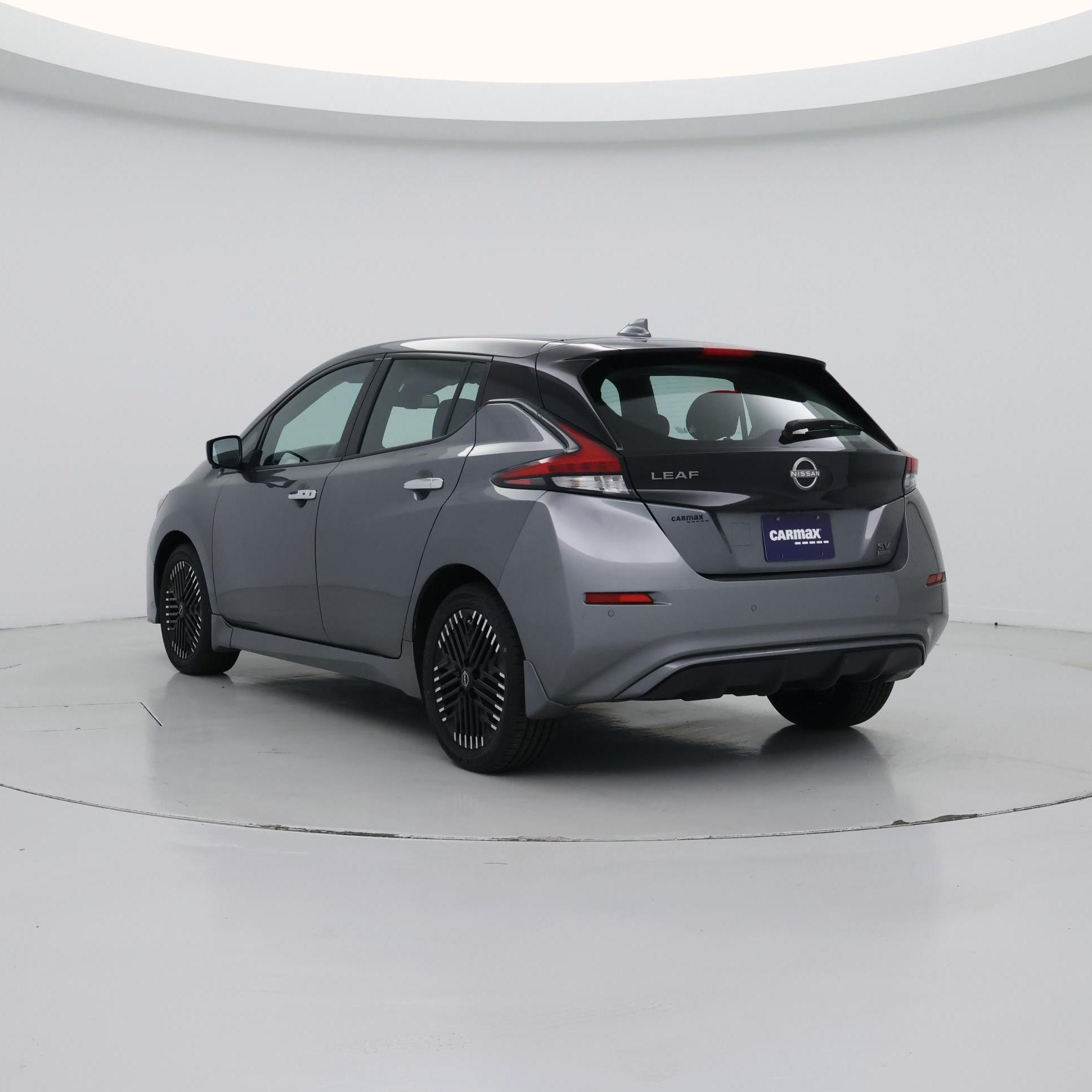 Thumbnail: 2023 Nissan Leaf - 2
