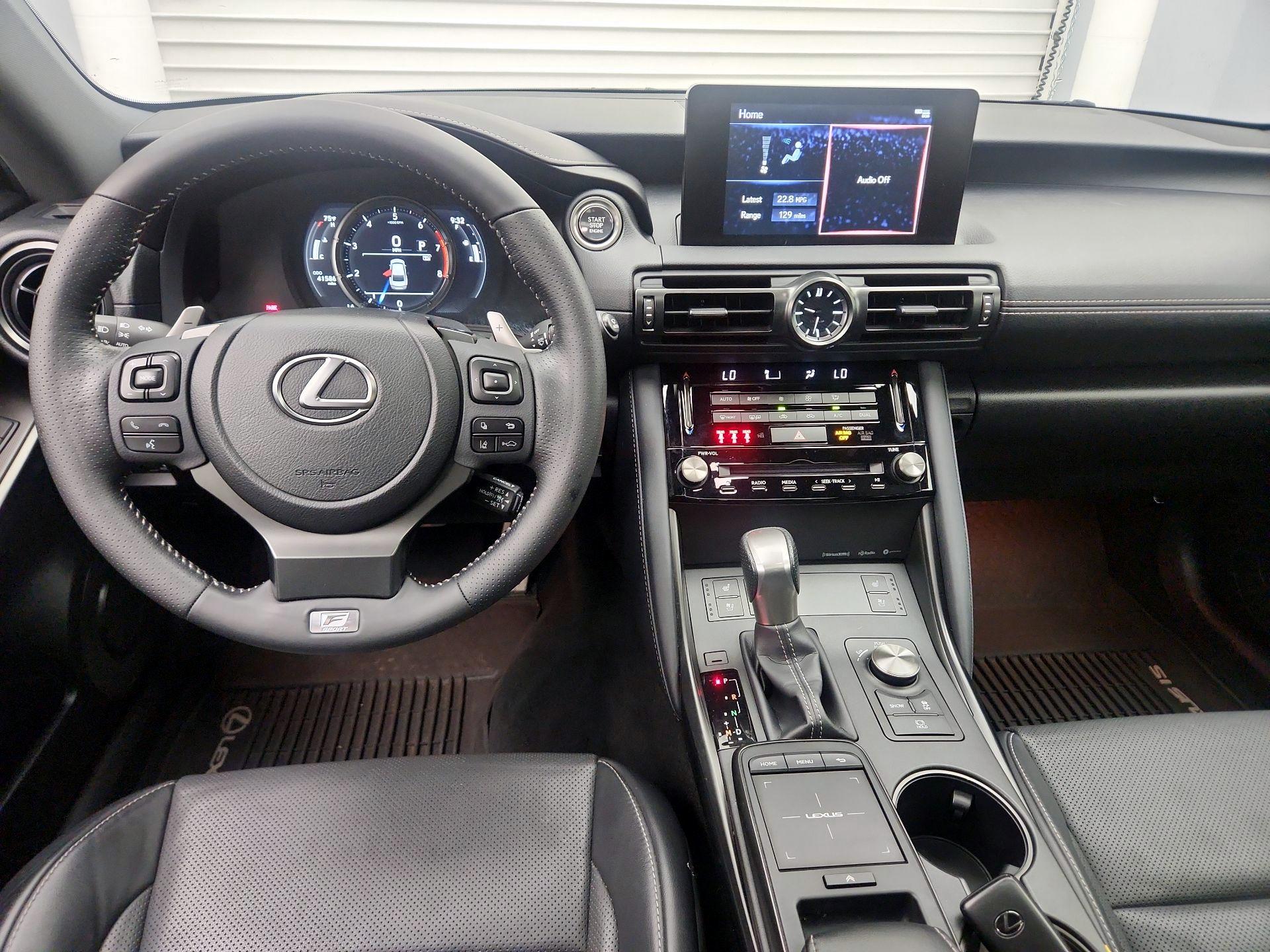 Thumbnail: 2023 Lexus IS - 9