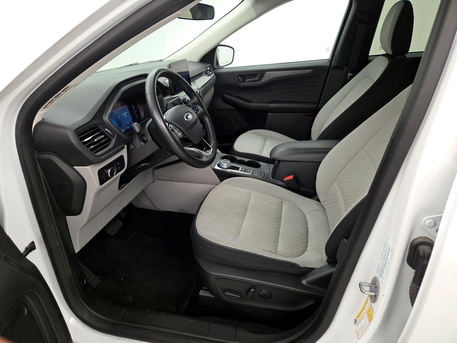 Thumbnail: 2023 Ford Escape - 11