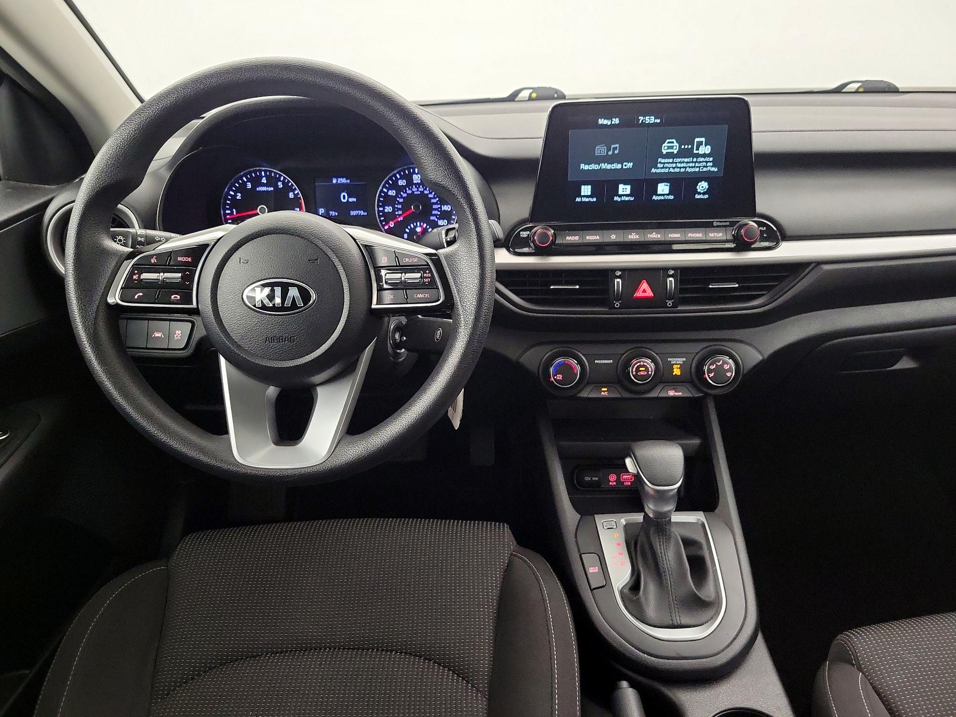 Thumbnail: 2021 Kia Forte - 9